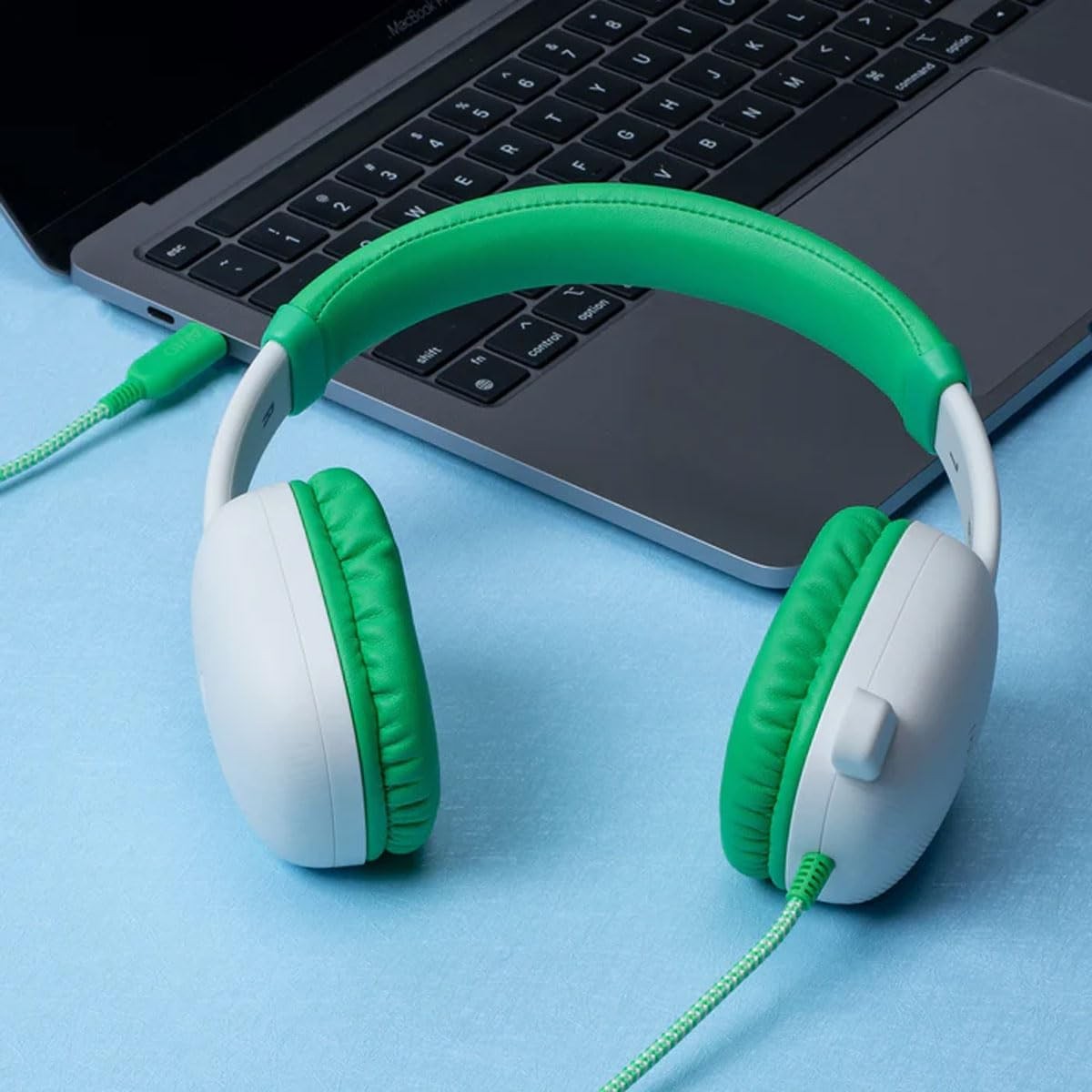 Avid AP-400 WonderEars Classroom Headphone with Microphone – Green | BRAND NEW