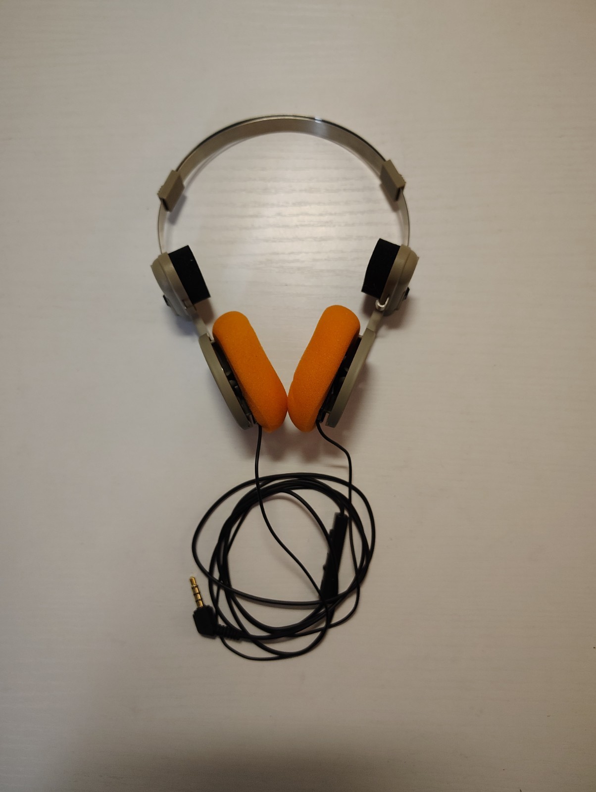 Koss Porta Pro On-Ear Headphones Retro Beige Excellent Condition