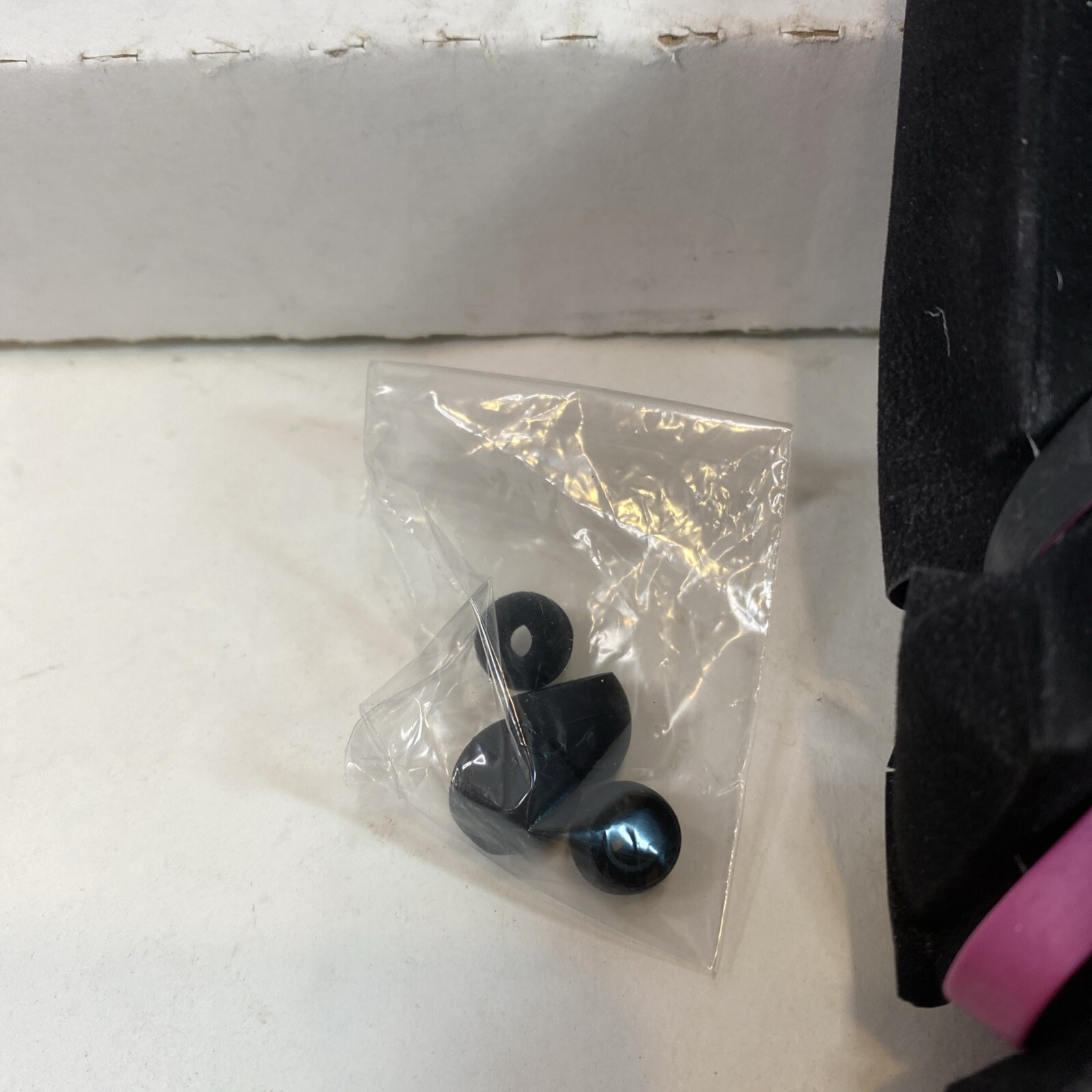 iHip DJZ Earphones High Performance Mic & Volume Control Noise Isolating Pink