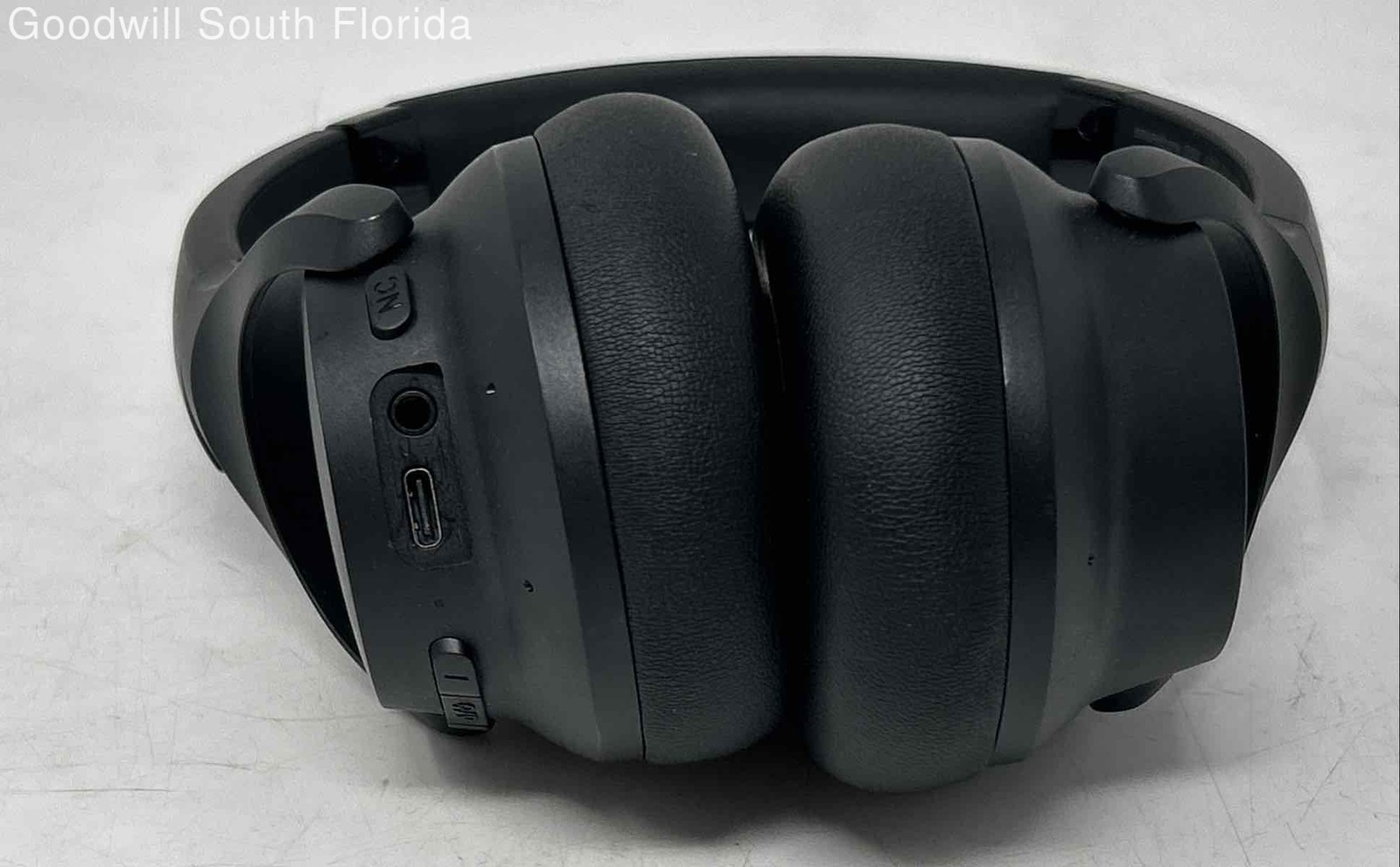 Soundcore By Anker Q20i A3004 Black Wireless Over Ear Headphone Not Tested NCL