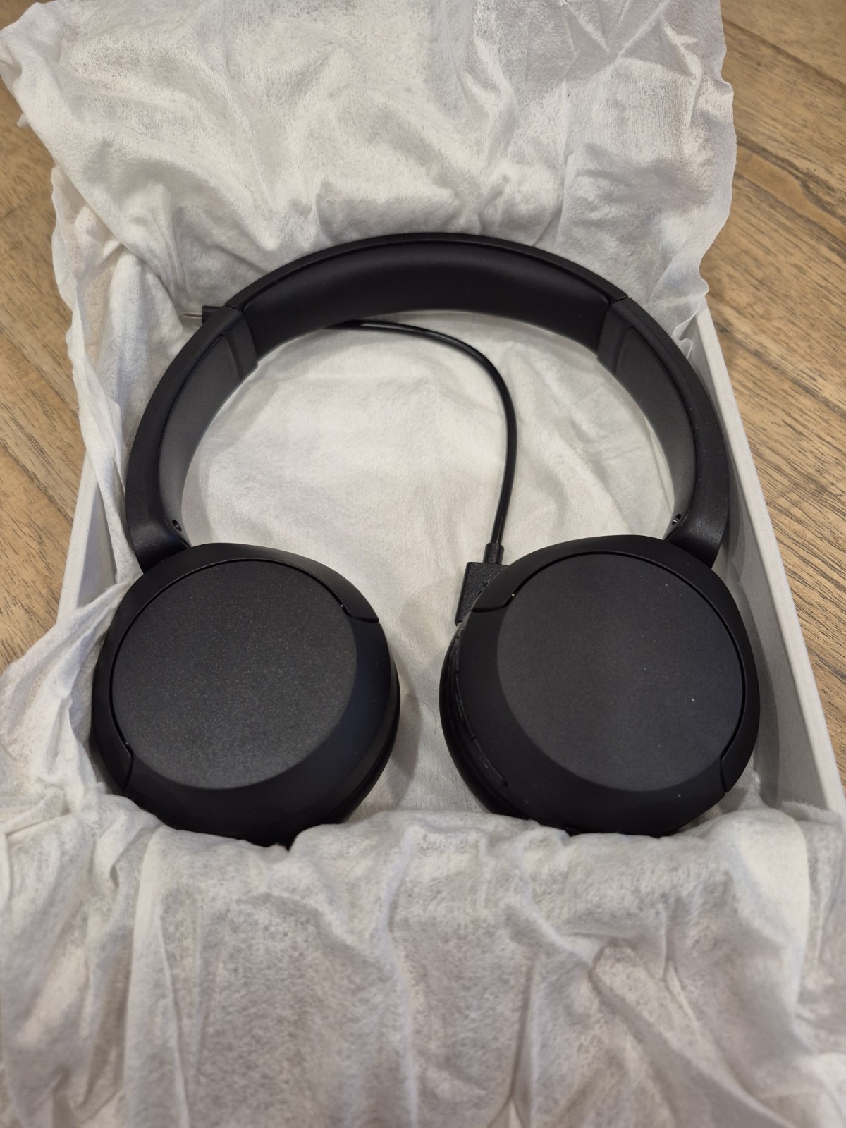 Sony WH-CH520 Over Ear Wireless Bluetooth Headphones WHCH520 – Black