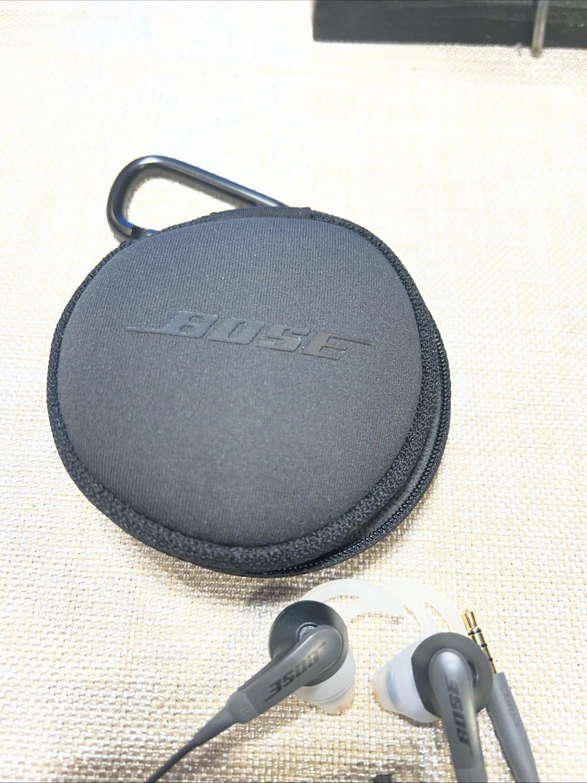 Original Bose SoundSport In-Ear Earphones Headset 3.5mm plug Charcoal Black