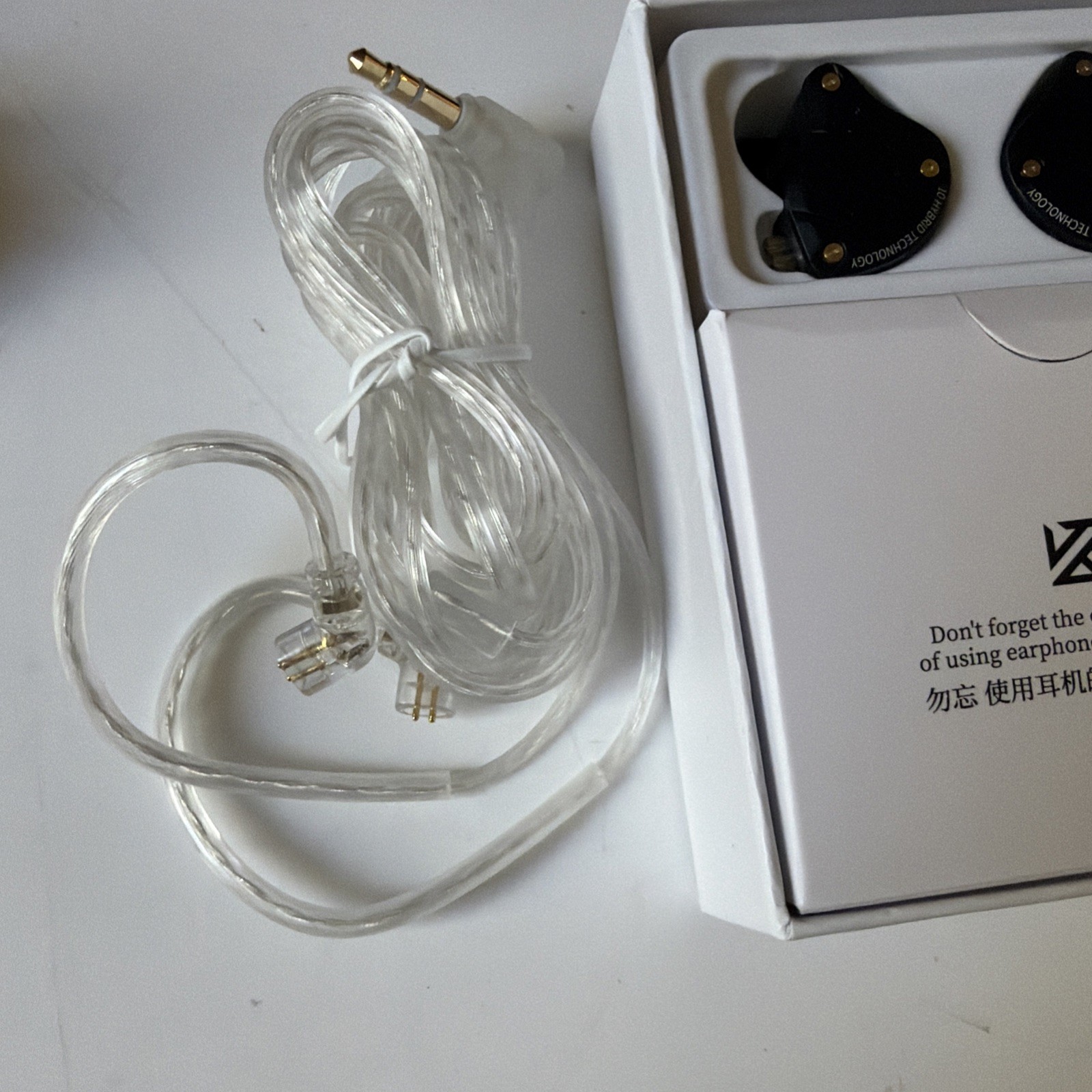 KZ ZS10 Pro, Linsoul 4BA+1DD 5 Driver in-Ear HiFi Metal Earphones, Black