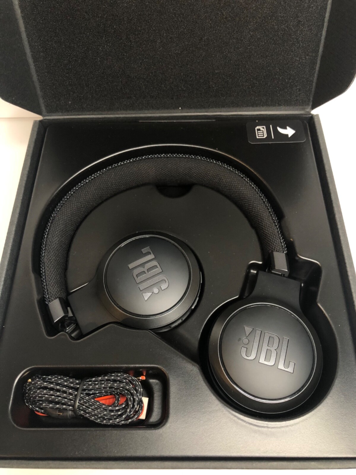 Used JBL Live 460NC Bluetooth Wireless On-ear Noise-cancelling Headphones