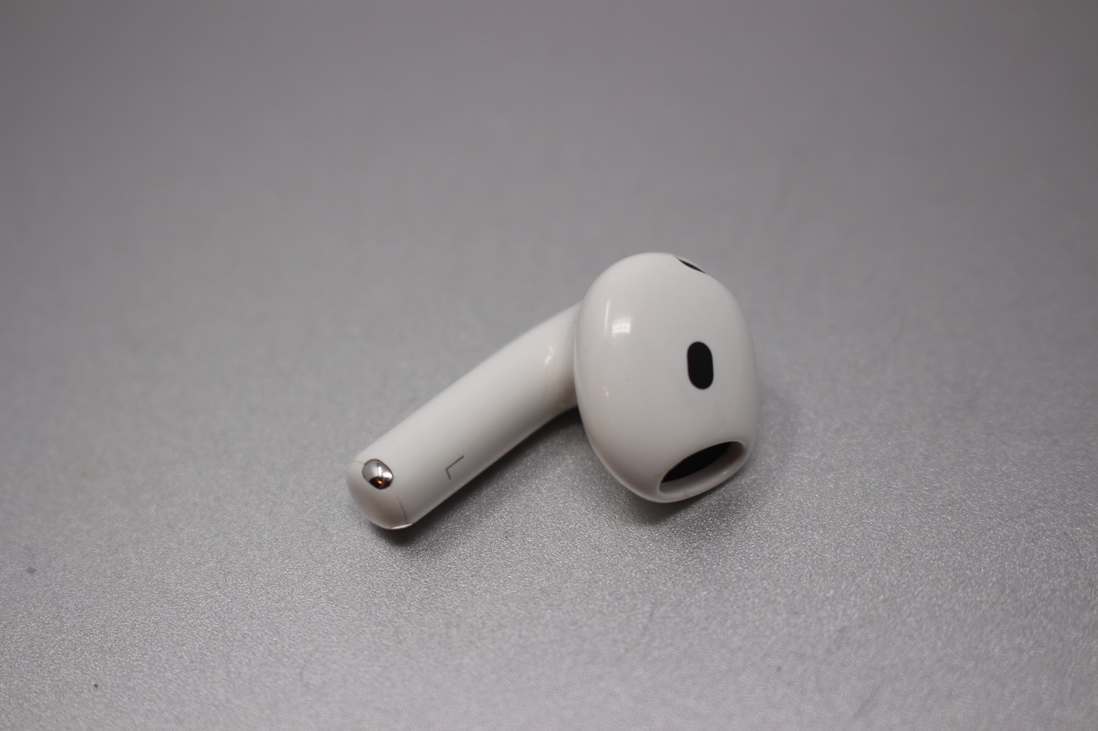Authentic Apple AirPods 4 Replacement: Left Side AirPods A3053 (Without ANC) OEM