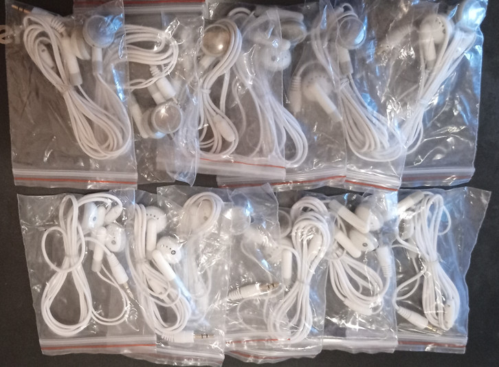 Wholesale Lots of Vintage Style MICRO JACK Headphones Earbuds 2.5mm Jack