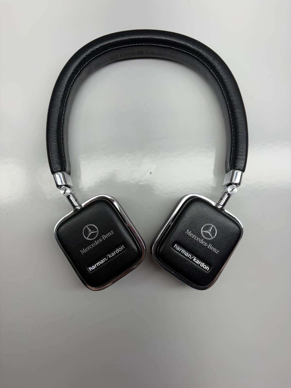 Harmon Kardon Soho Wireless Headphones – Leather, Rare, Discontinued
