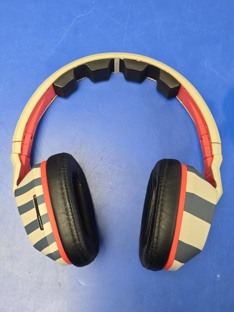 SKULLCANDY CRUSHER HEADPHONES (C26014235)