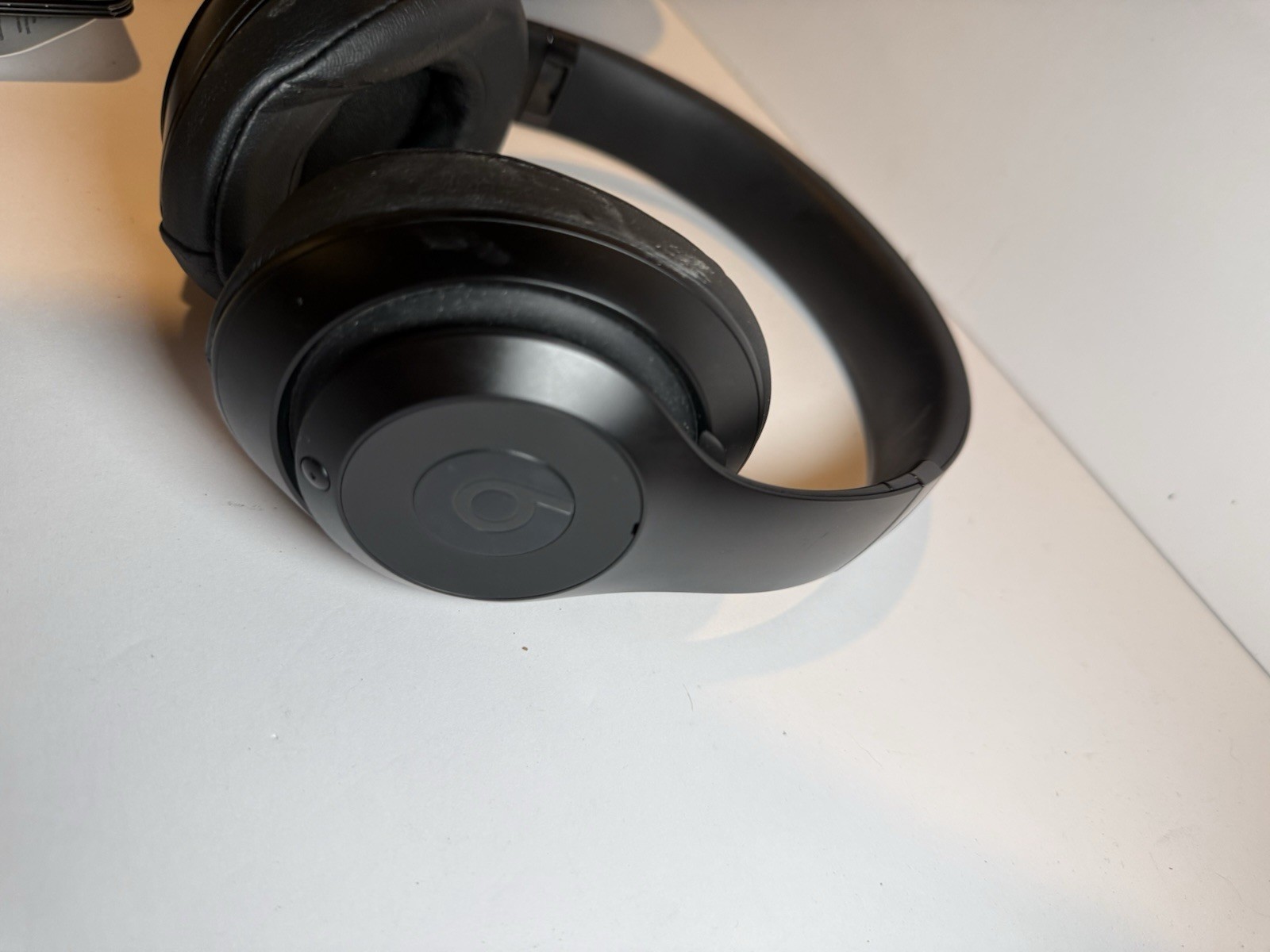 Beats Studio3 Wireless Over-Ear Bluetooth Headphones Black