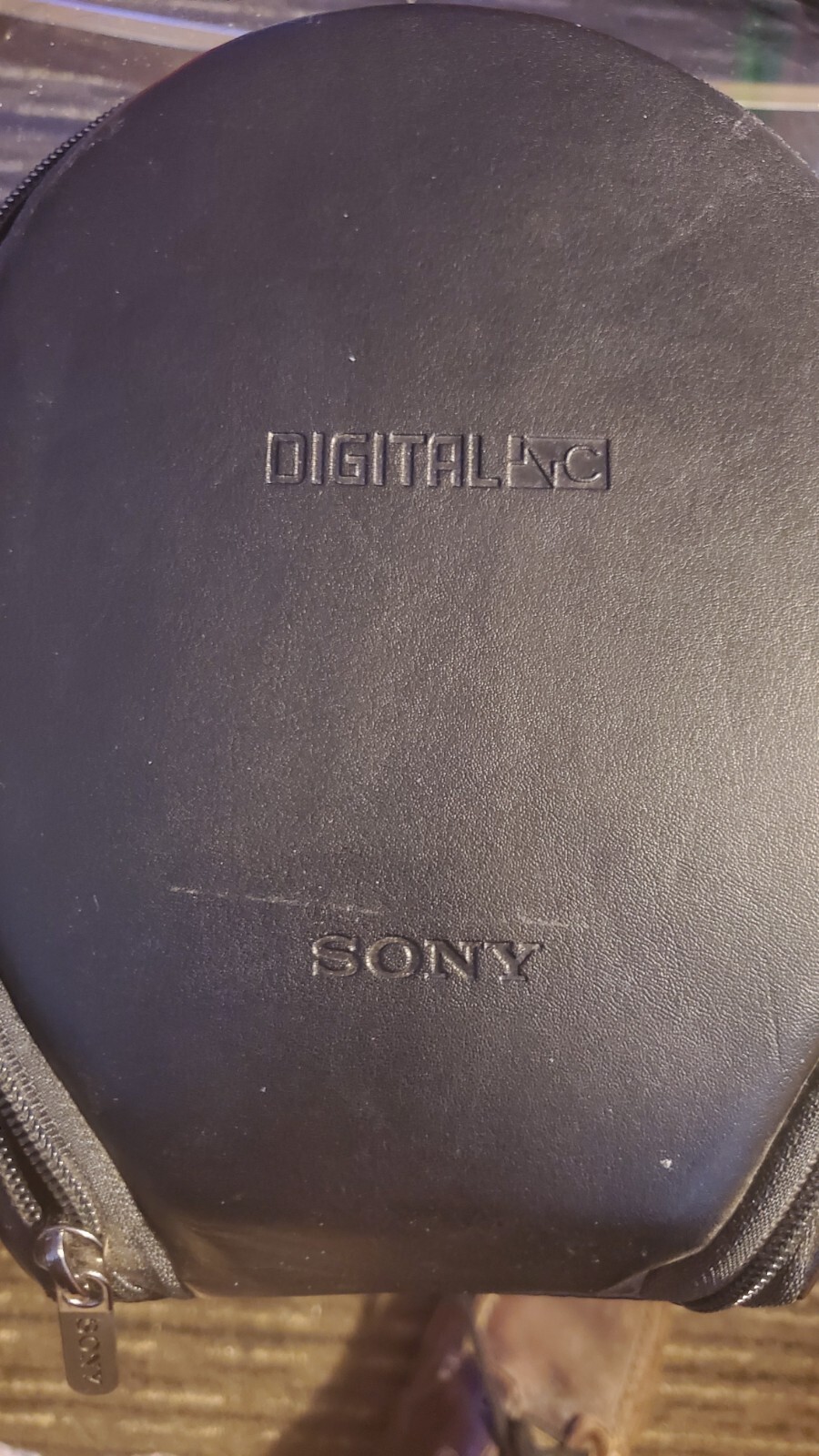 Sony MDR-NC500D Digital Noise Reduction Headphones
