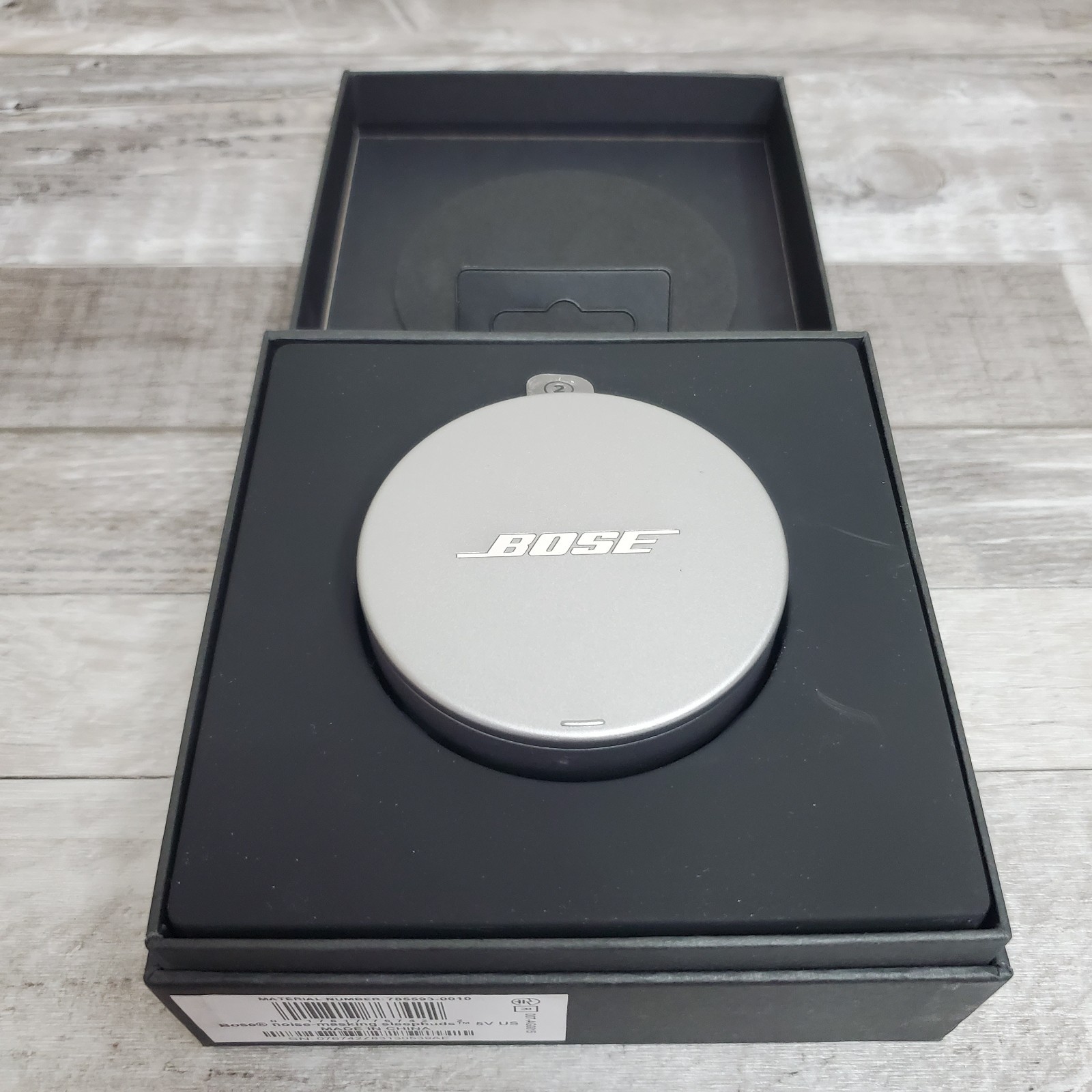 BOSE Noise-Masking SLEEPBUDS w Travel Case Model #785593-0010