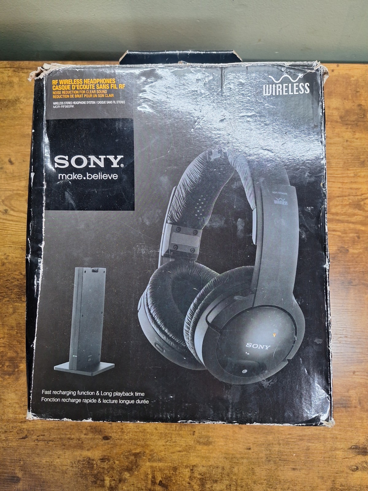 Sony Wireless Headphones & Transmitter Base, A/C Plug Missing