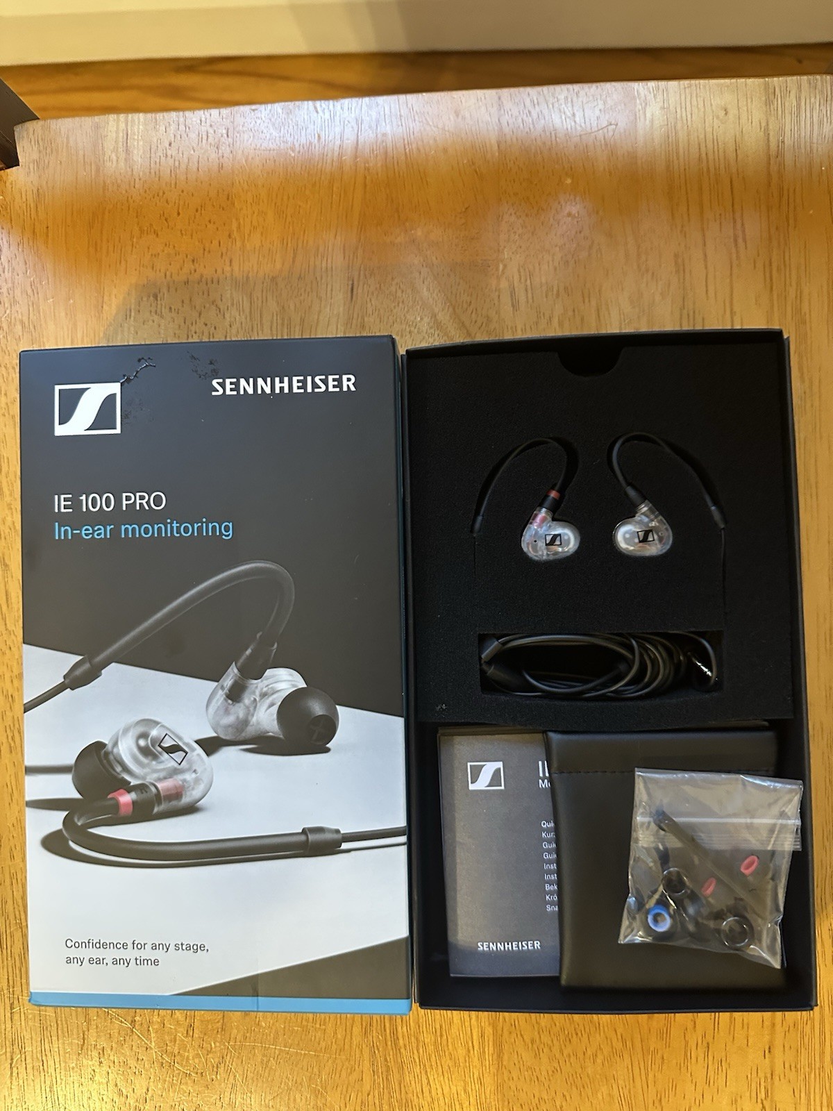 SENNHEISER “IE 100 PRO” In-ear monitoring ear phones New Open Box Clear
