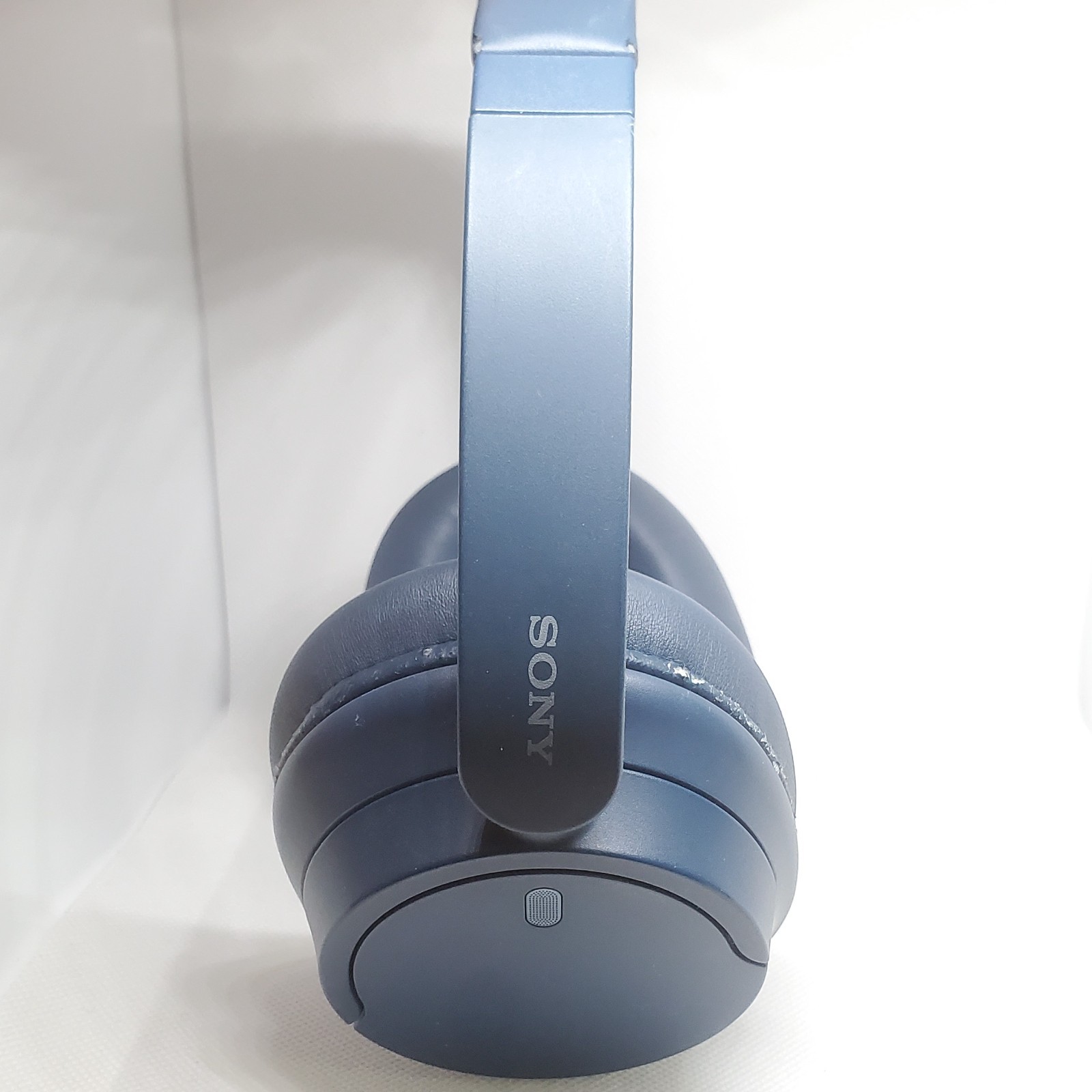 Sony WH-CH720N Noise Canceling Wireless Headphones Bluetooth Over The Ear – Blue
