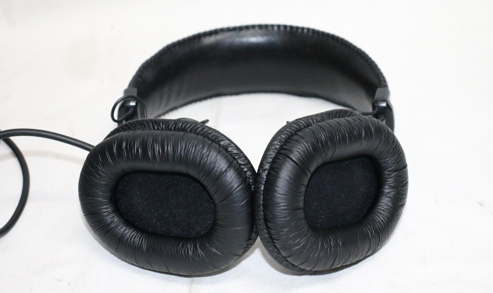 Sony MDR-7506 Over the Ear Headphones only