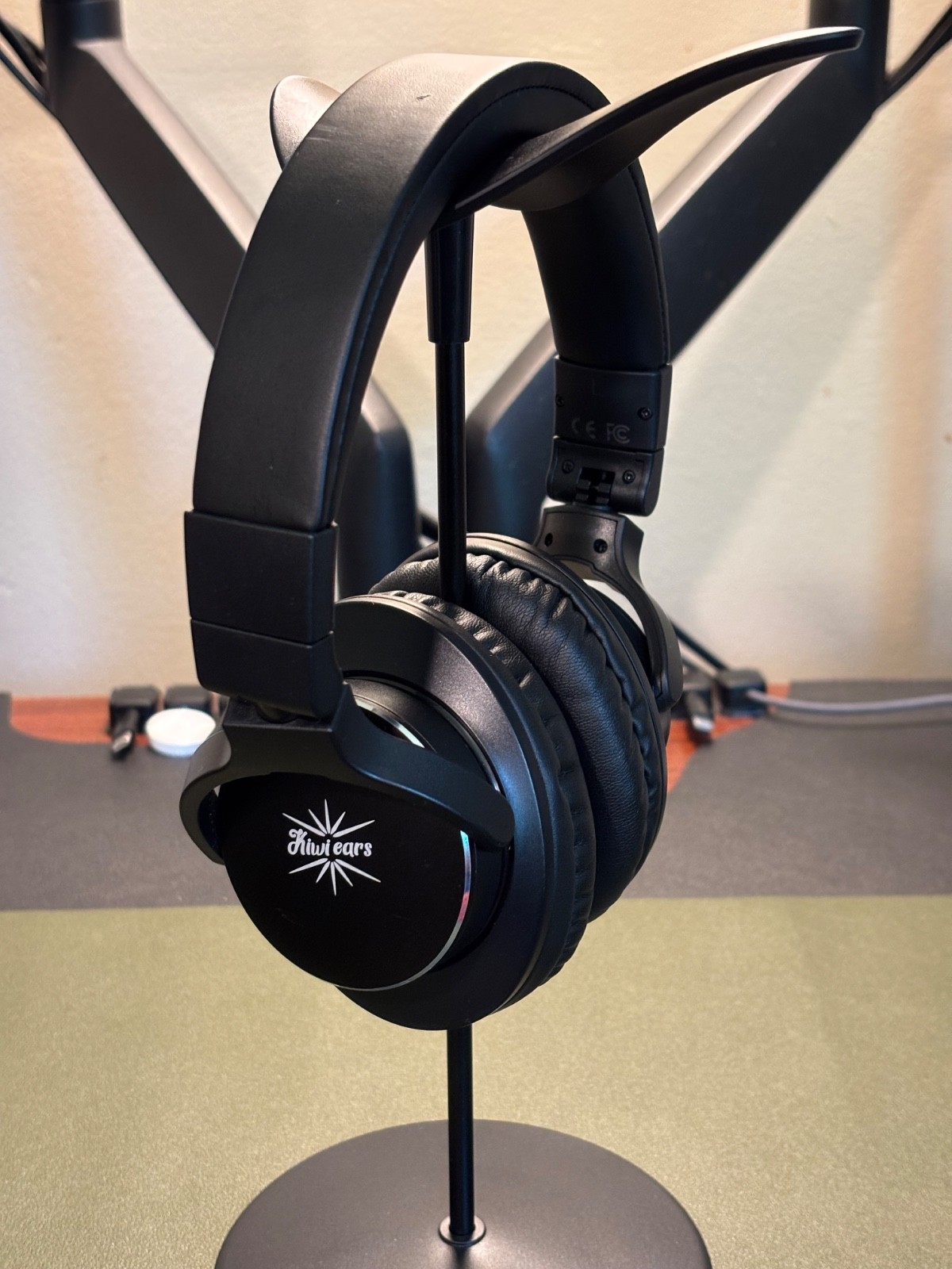 Linsoul Kiwi Ears Division Over Ear 40mm Dynamic Driver Monitoring Headphone