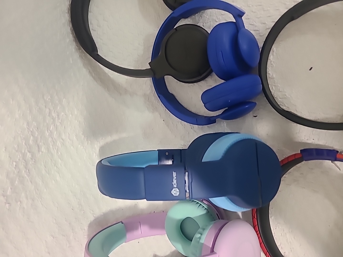 Assorted Bundle Lot Set Of 8 Used Headphones Consumer Returns Tested Working #71