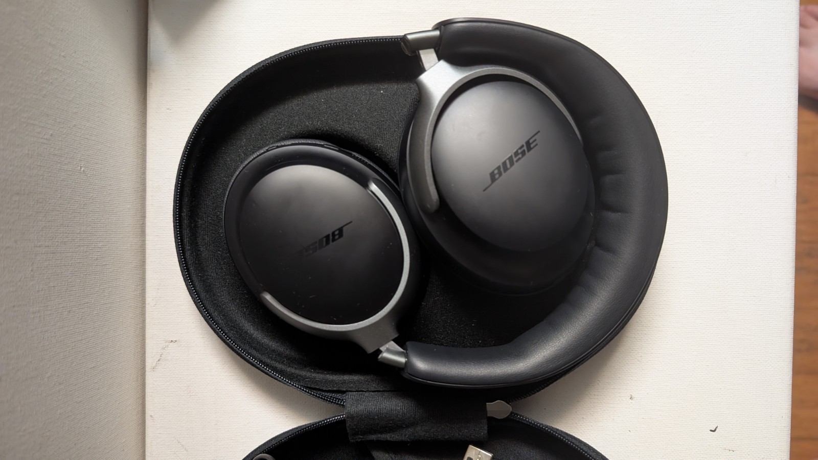 Bose QuietComfort QC Ultra Headphones Gen 1 Black – READ