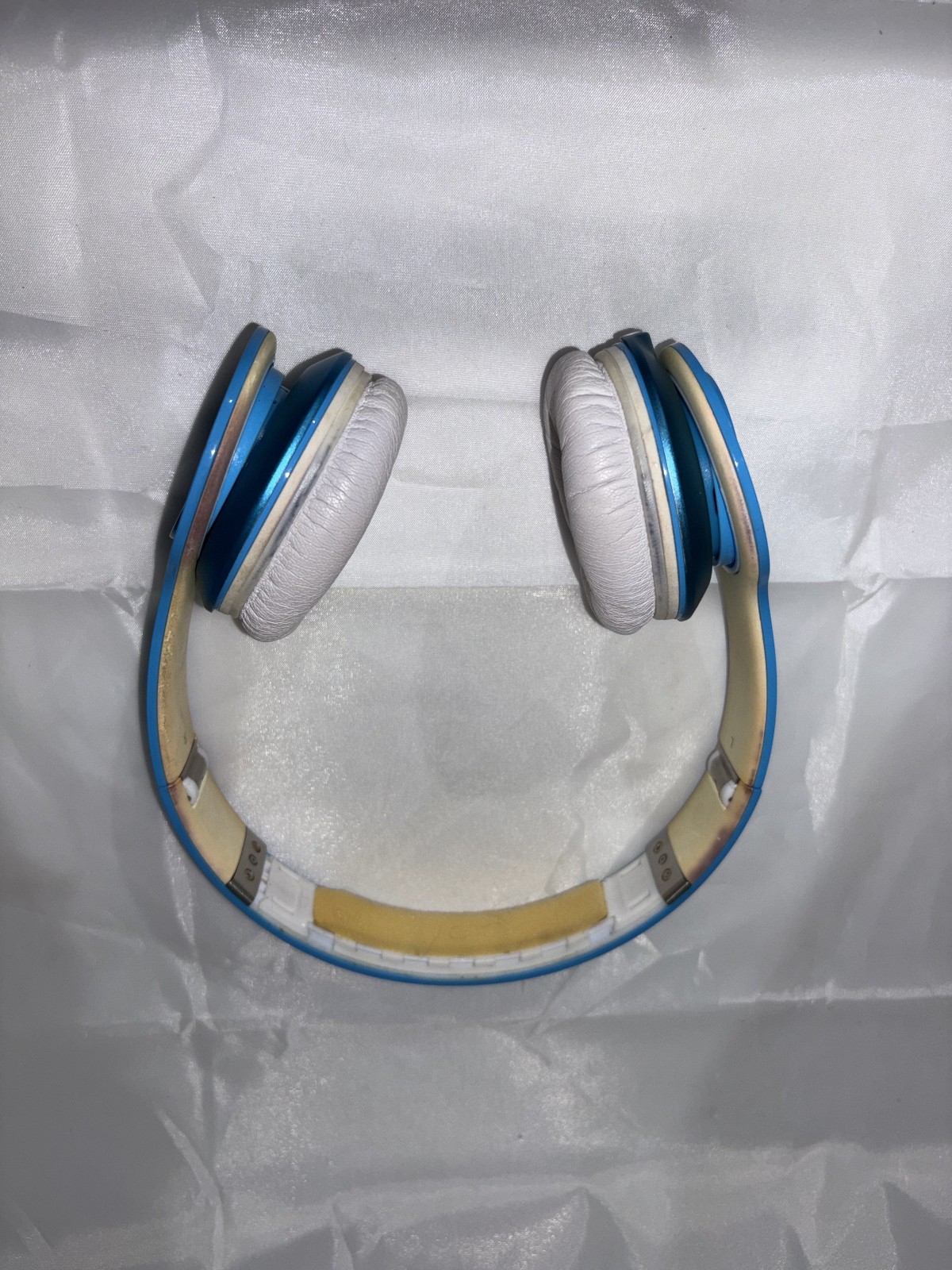 Beats Solo HD On-Ear Headphones Blue – With Case & Cable – Tested & Working USA