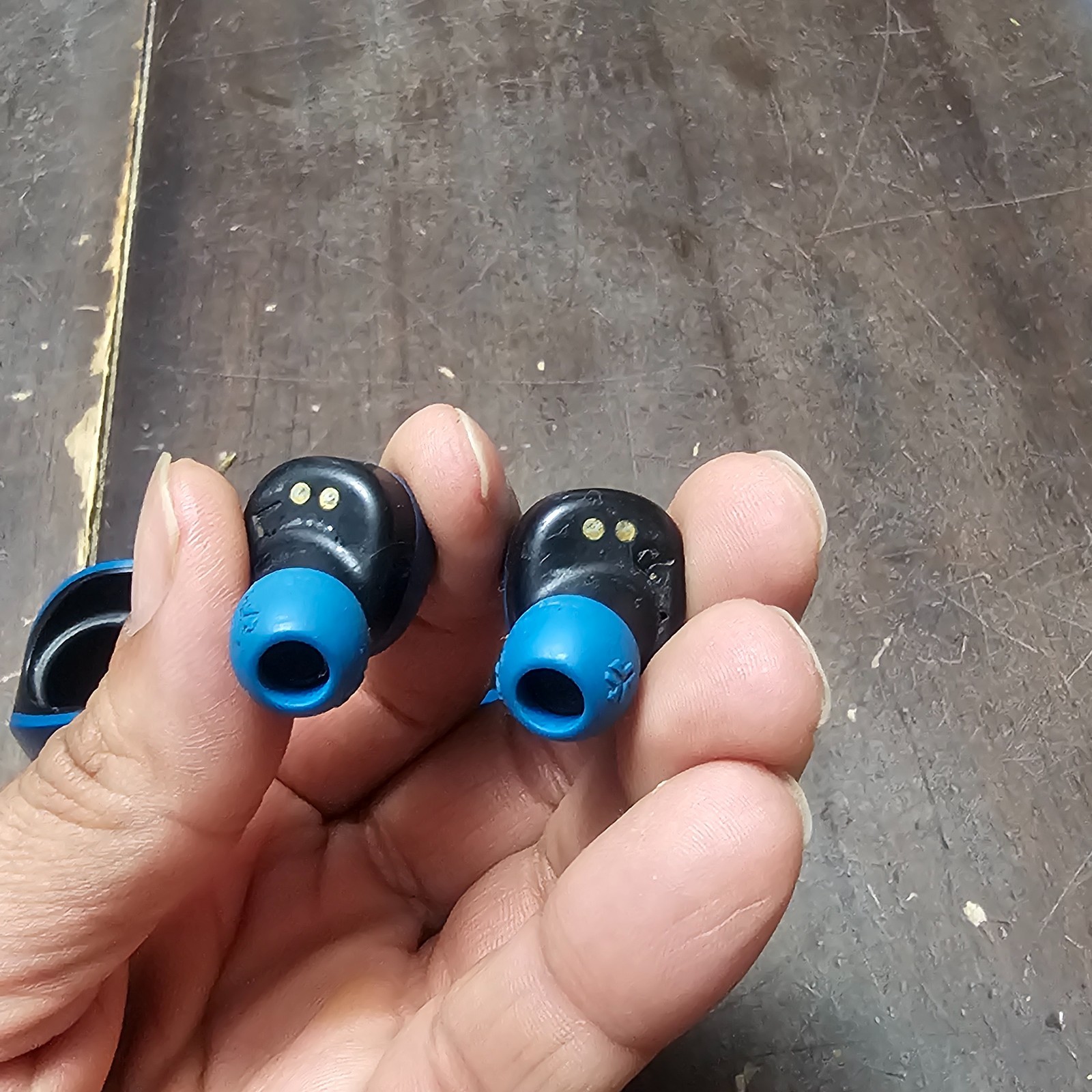 JLab Audio Go Air True In Ear Buds Wireless Headphones / Blue Earphones