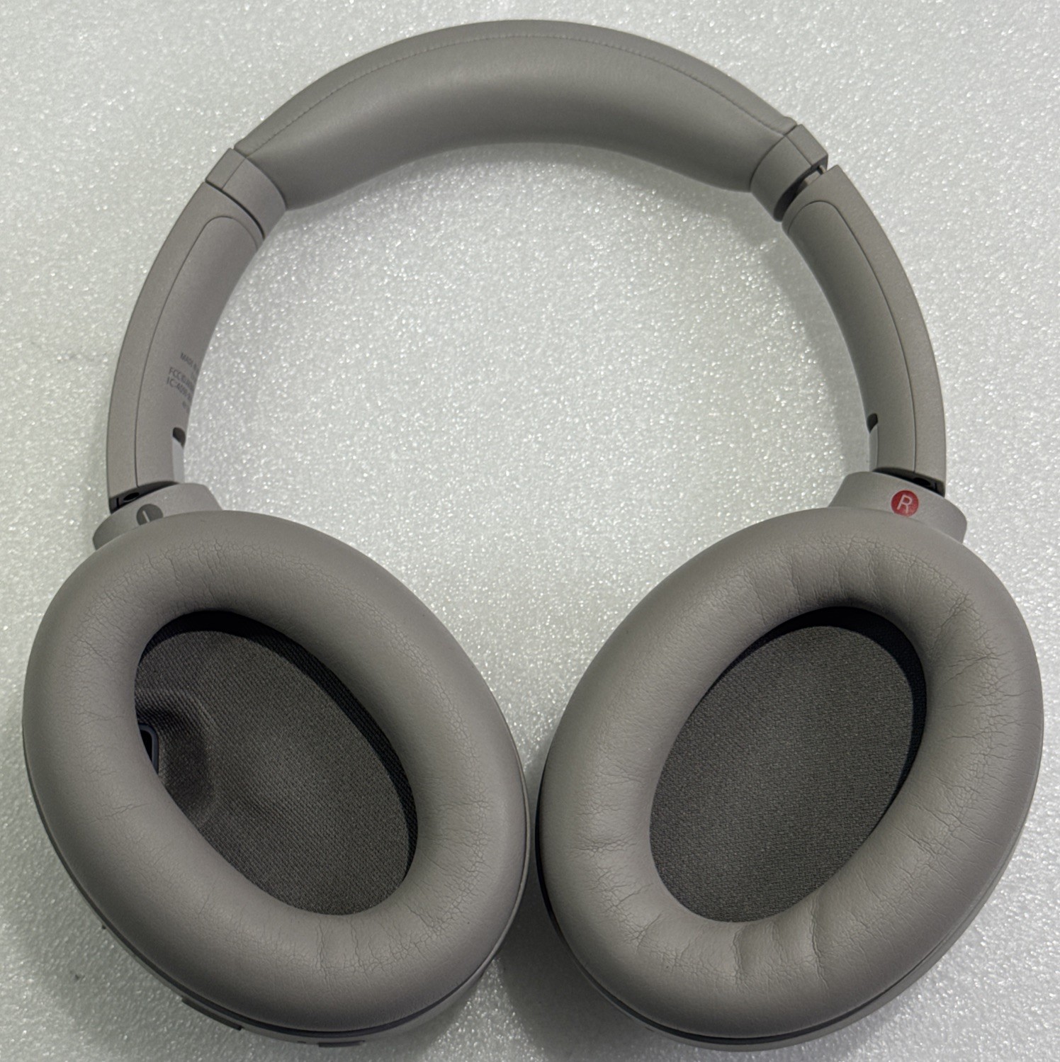 Sony WH1000XM4/S WH-1000XM4 Wireless Noise Canceling Headphones Silver Bluetooth
