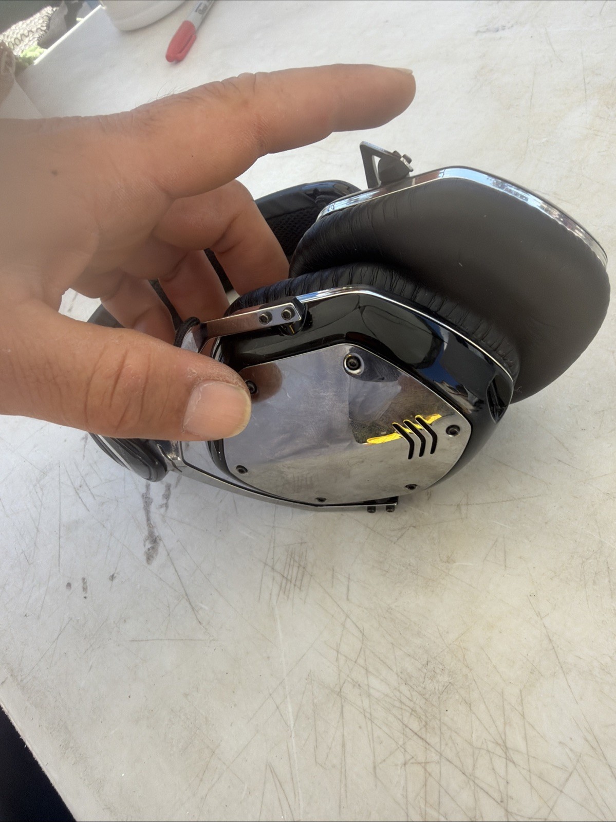 V-MODA Crossfade One Over the Ear Wireless Headphones – Matte Black 🔥