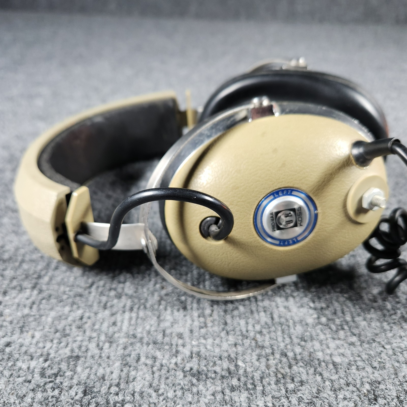 Vintage Koss Pro 4AA Headphones Professional Studio Monitors Coiled Cable