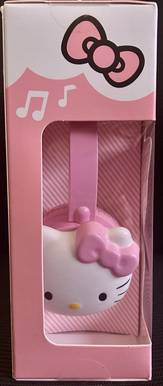 Hello Kitty Squishy Wired Headphones With Microphone Cushioned Earcups New