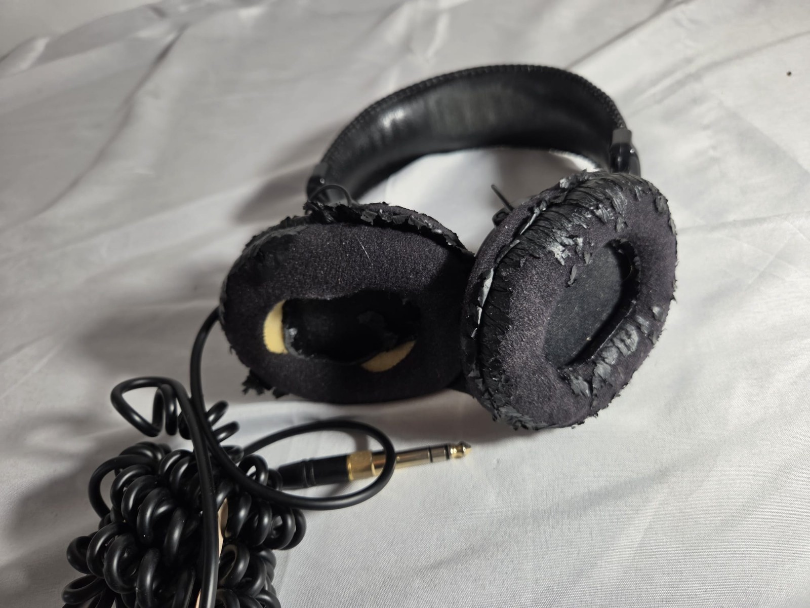 Sony MDR-7506 Professional Over-Ear Headphones Black Tested Working