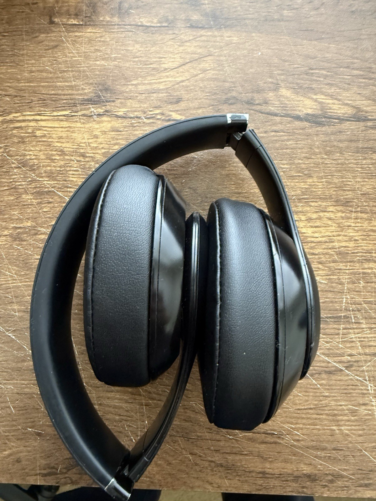 Beats By Dr. Dre Studio3 Bluetooth Headphones Over Ear Black A1914
