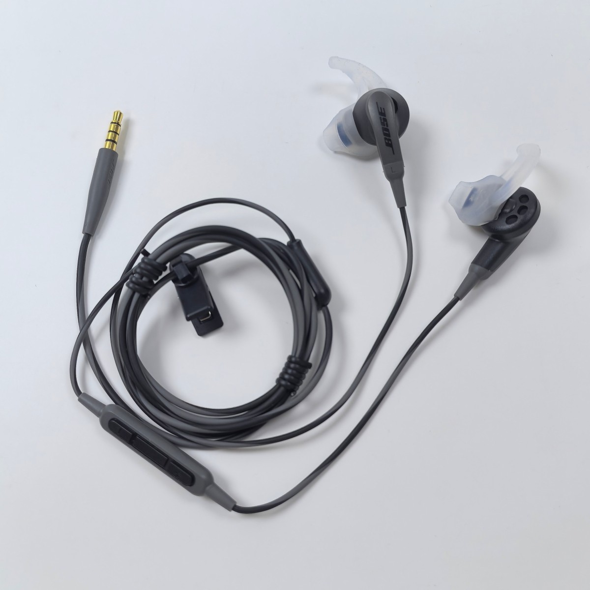 Bose SoundSport Wired Headphones In-Ear 3.5mm Jack Sport Earphones Earbuds Black