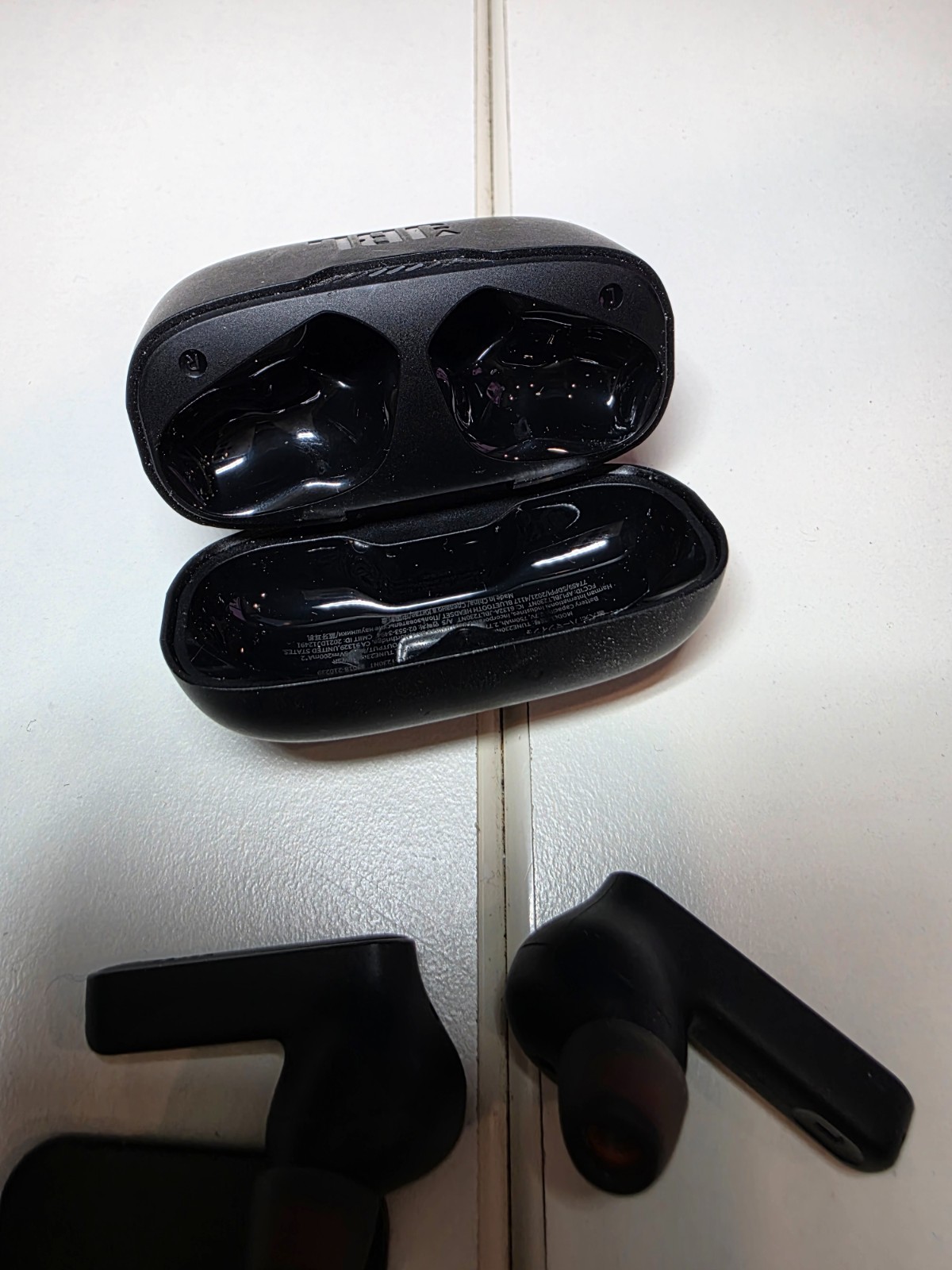 JBL Tune 230NC TWS, True wireless noise cancelling earbuds