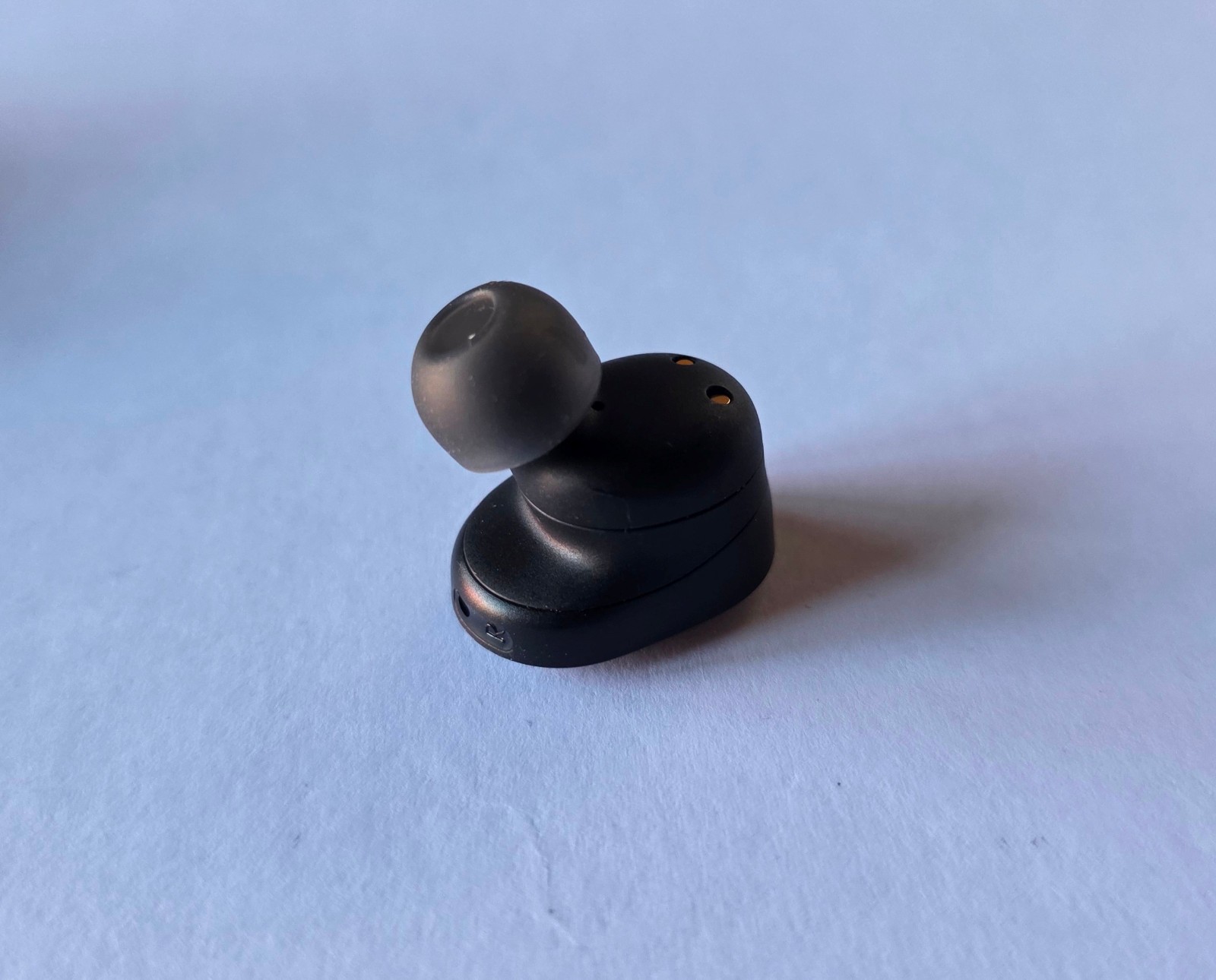 Unused OEM Black JBL Tune Buds True Wireless RIGHT SIDE ONLY Earbud in Bulk Pkg