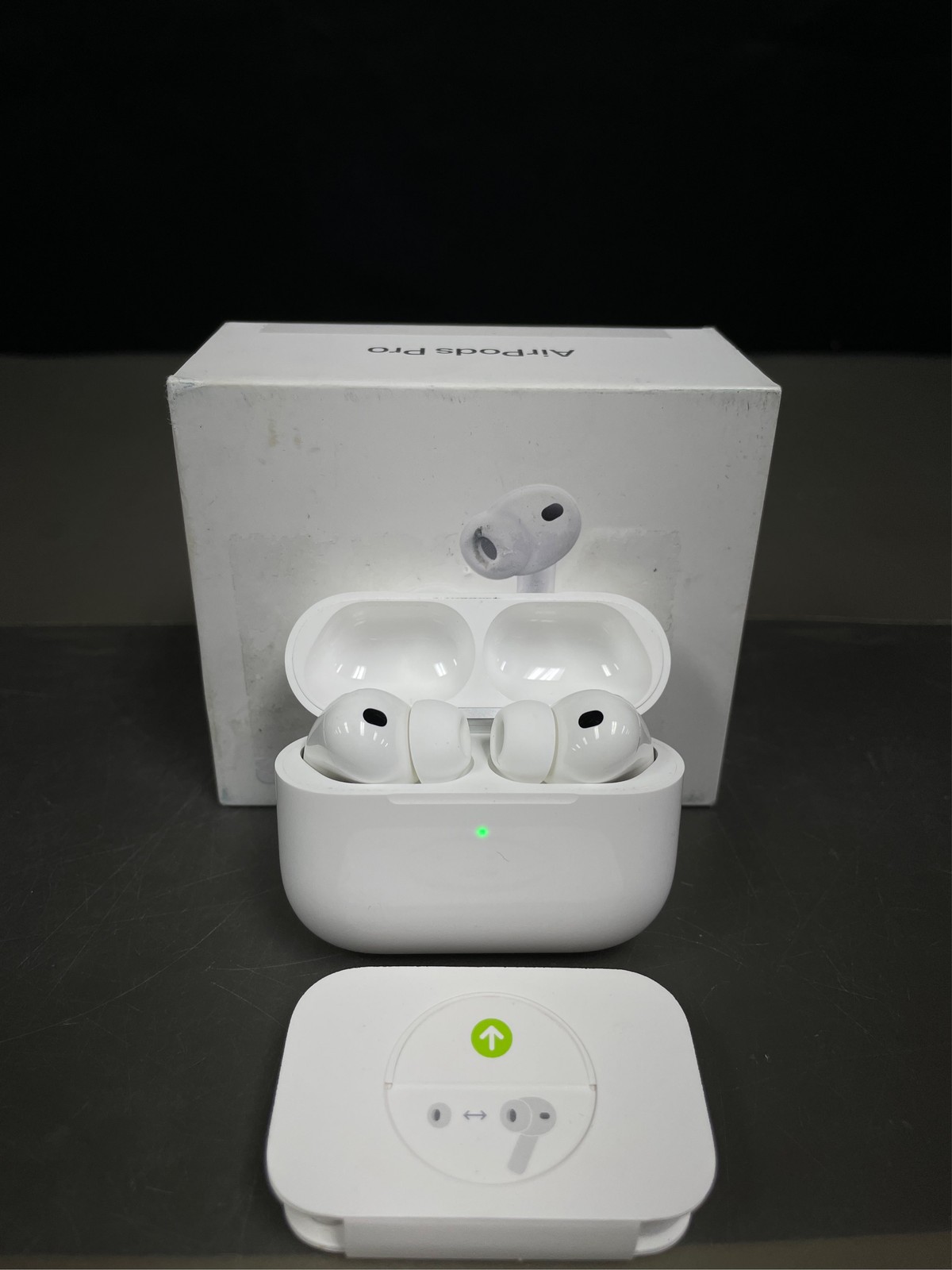 Apple AirPods Pro 3 11