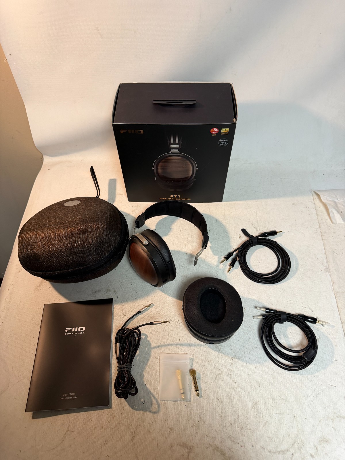 FiiO FT1 32Ω Large Dynamic Driver Headphones with Solid Wood Cups – AS IS