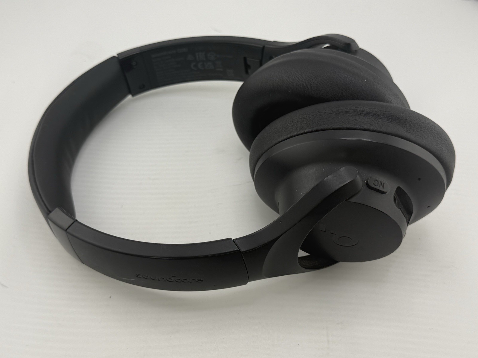 Soundcore Q20i Hybrid Active Noise Cancelling Headphones, Black – With Box
