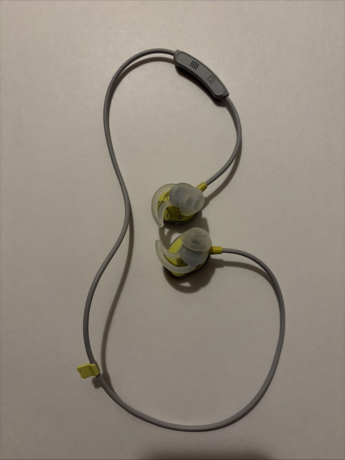 BOSE Soundsport A11 IC 3232A-AI1 Grey Bluetooth Wireless Earphones Working