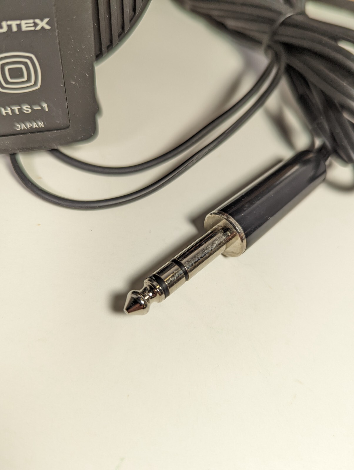 Vintage Headphones Acutex HTS-1 Dynamic 3.5mm Stereo Over Ear Black IN-BOX