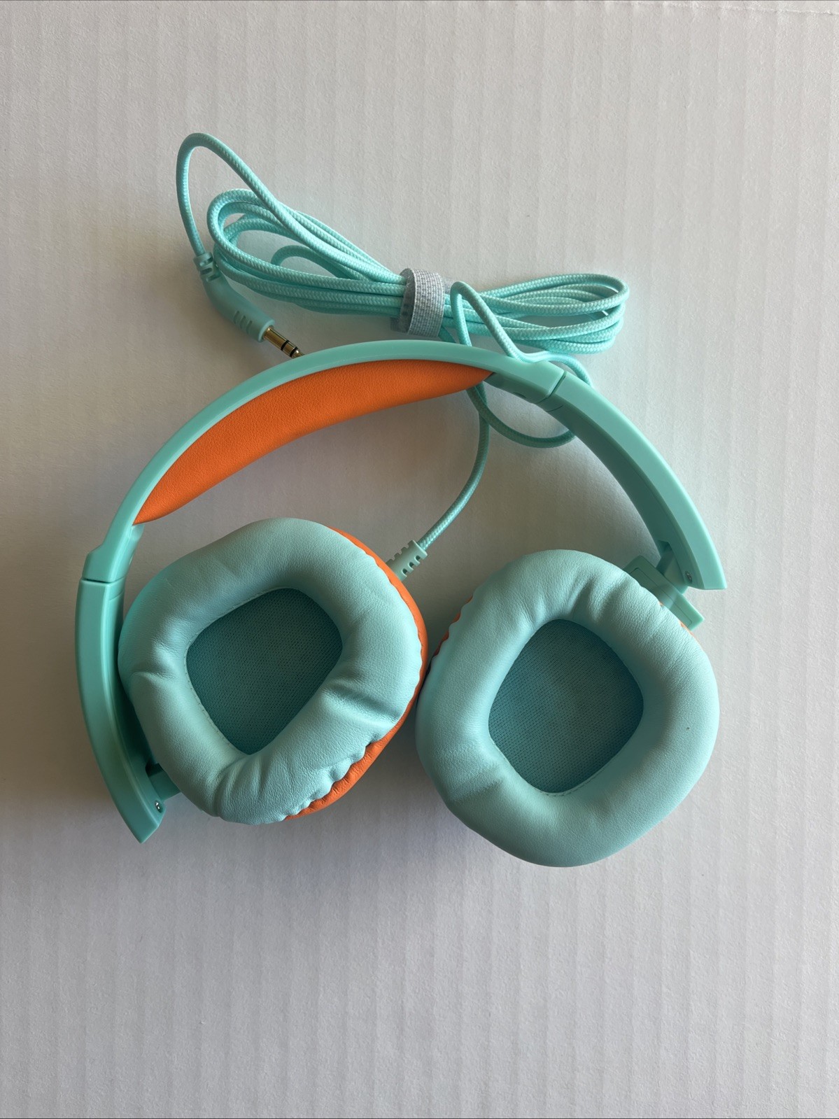 Jimonyer Kids Headphones for School 3.5mm Jack Wired Headphones for Kids with…