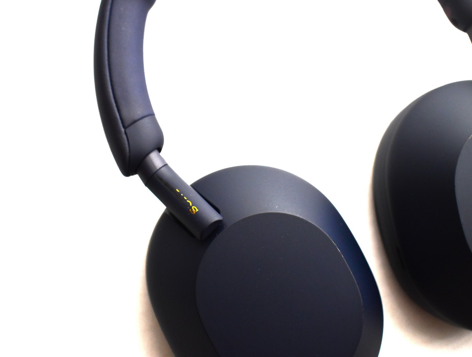 Sony WH-1000XM5/L Wireless Industry Leading Noise Canceling Headphones – Blue