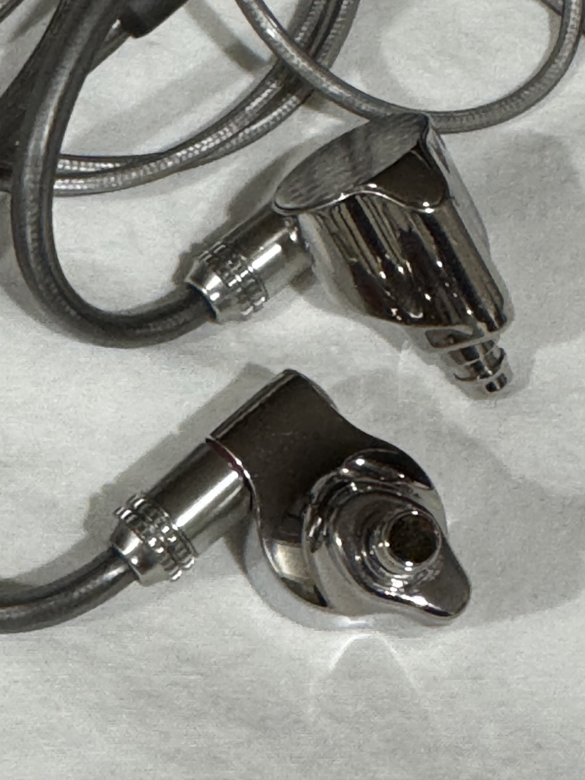 Sony IER-Z1R Signature Series In-Ear Headphones – Silver, Excellent Condition