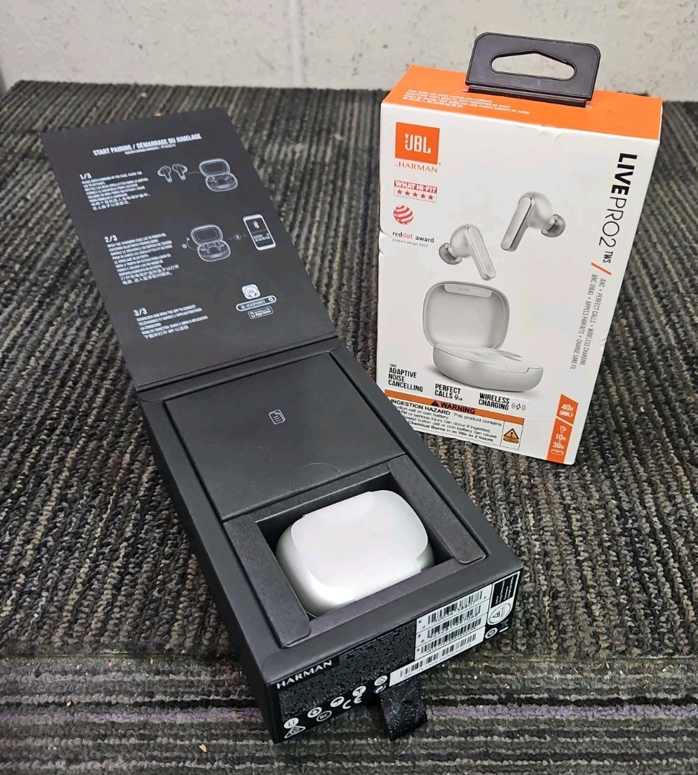 JBL Harman JBLLIVEPRO2TWSSLAM Live Pro 2 True Wireless Noise Canceling Earbuds