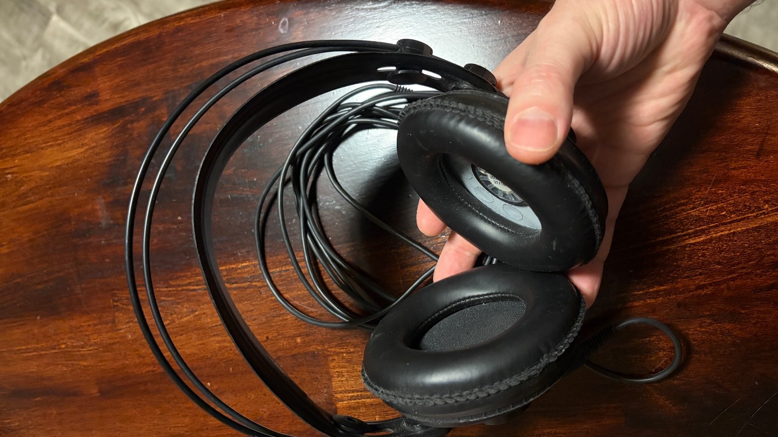 AKG K240 Studio Headphones (missing foam pad in ear)(see pics)