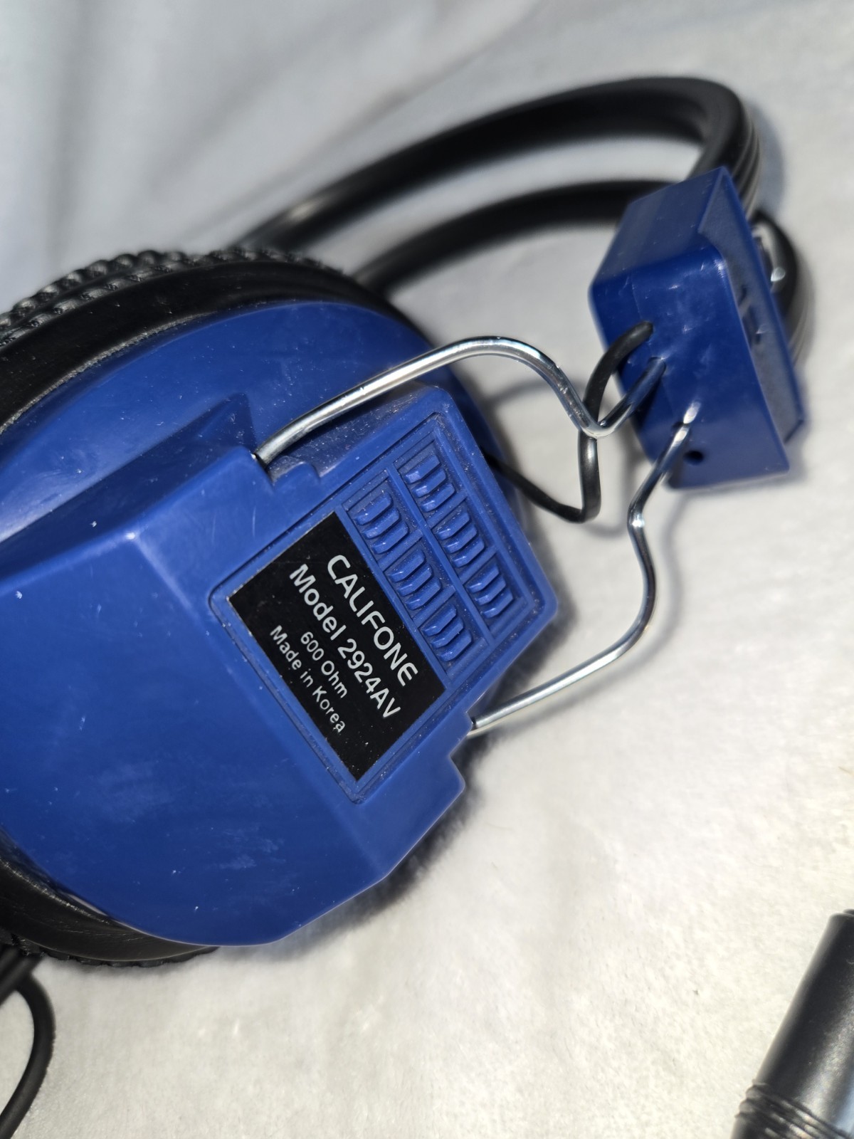 California Model 2924AV 600 Ohm Made In Korea Tested and Working