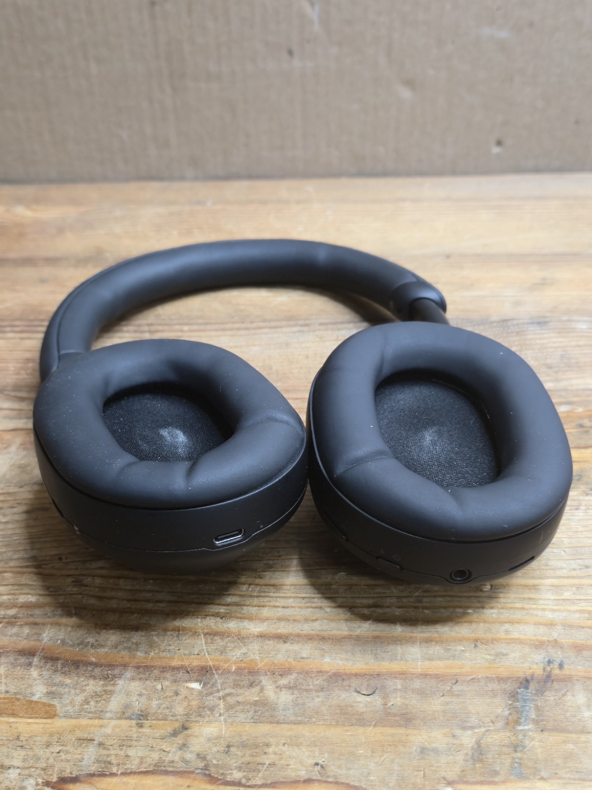 Sony WH-1000XM5 Wireless Noise Canceling Headphones Black Left Side Broke