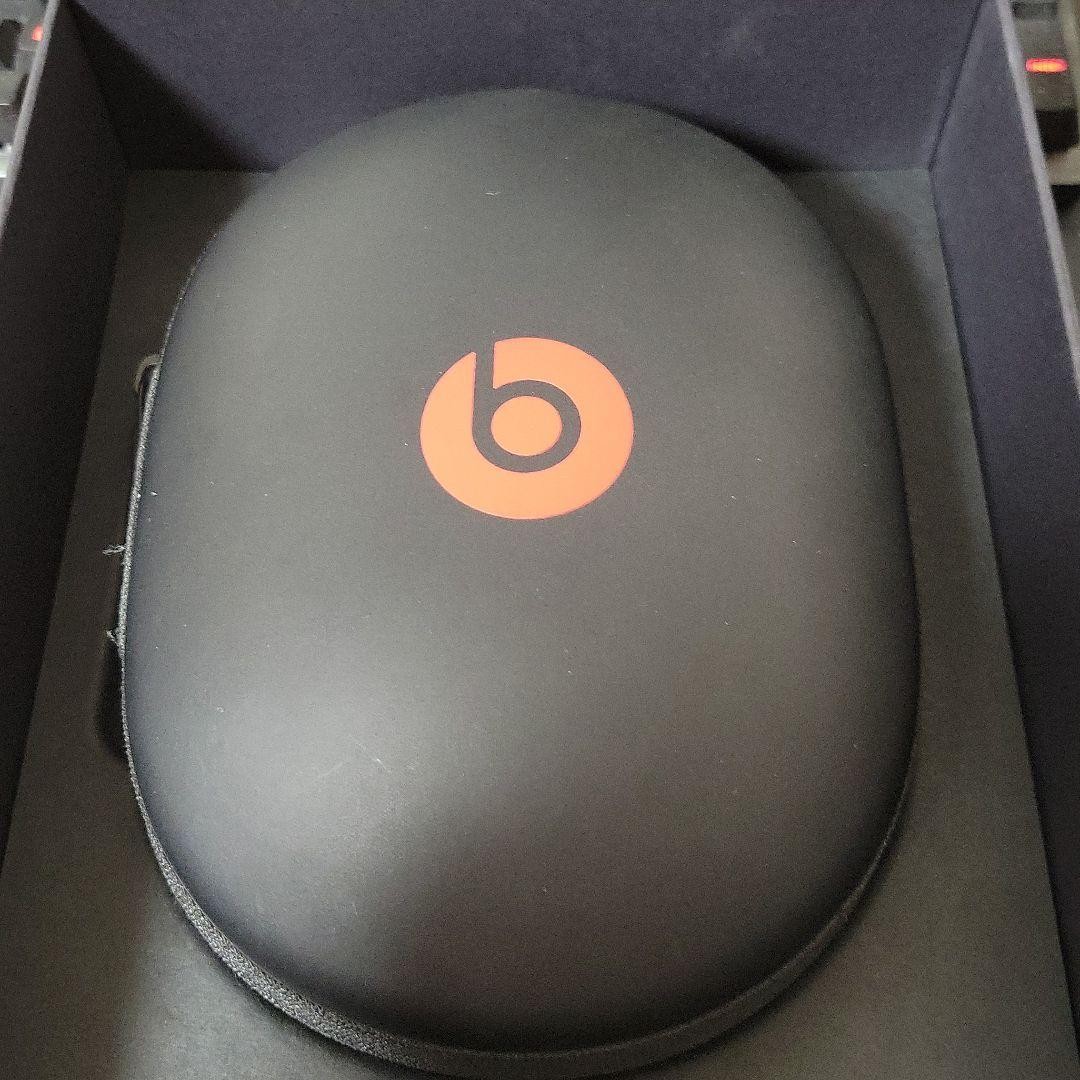 Beats by Dr Dre Headphones STUDIO V2 Ear-Cup Hobby Music Consumer Electronics