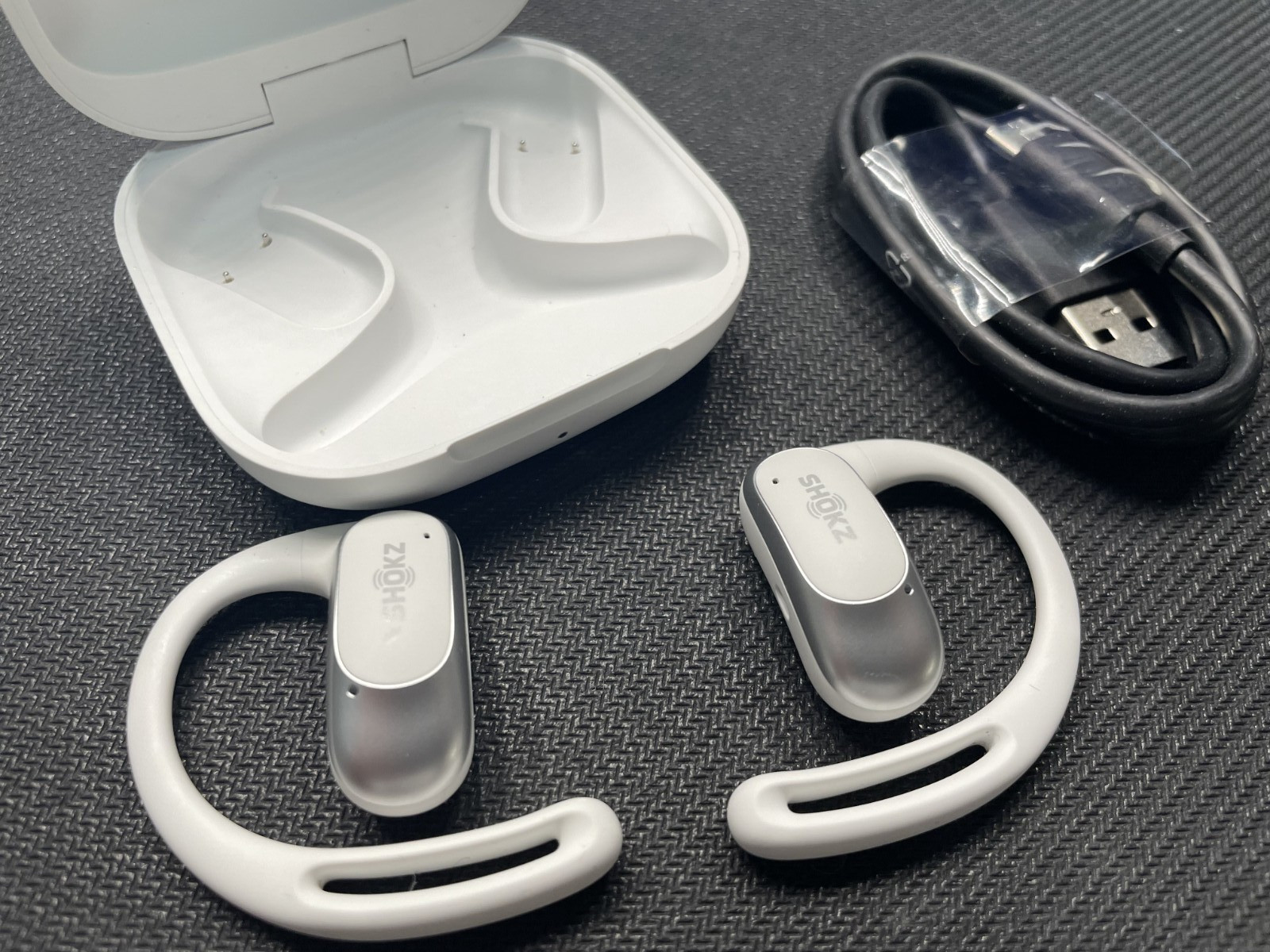 Shokz OpenFit Air True Wireless Bluetooth Earbuds white (T511)