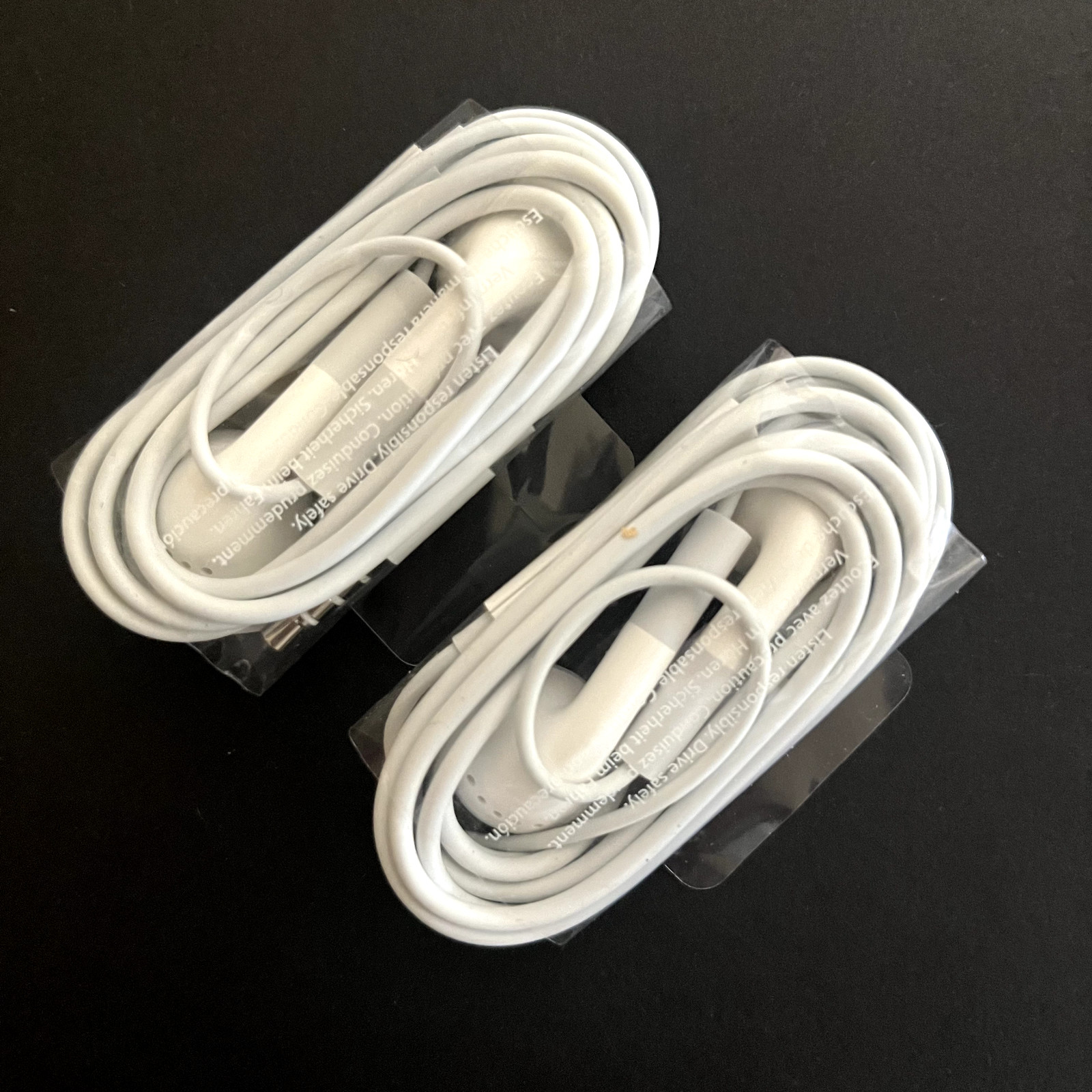 ORIGINAL APPLE IPOD IPHONE EARBUDS! VOLUME CONTROL + MIC HEADPHONES OEM 100%