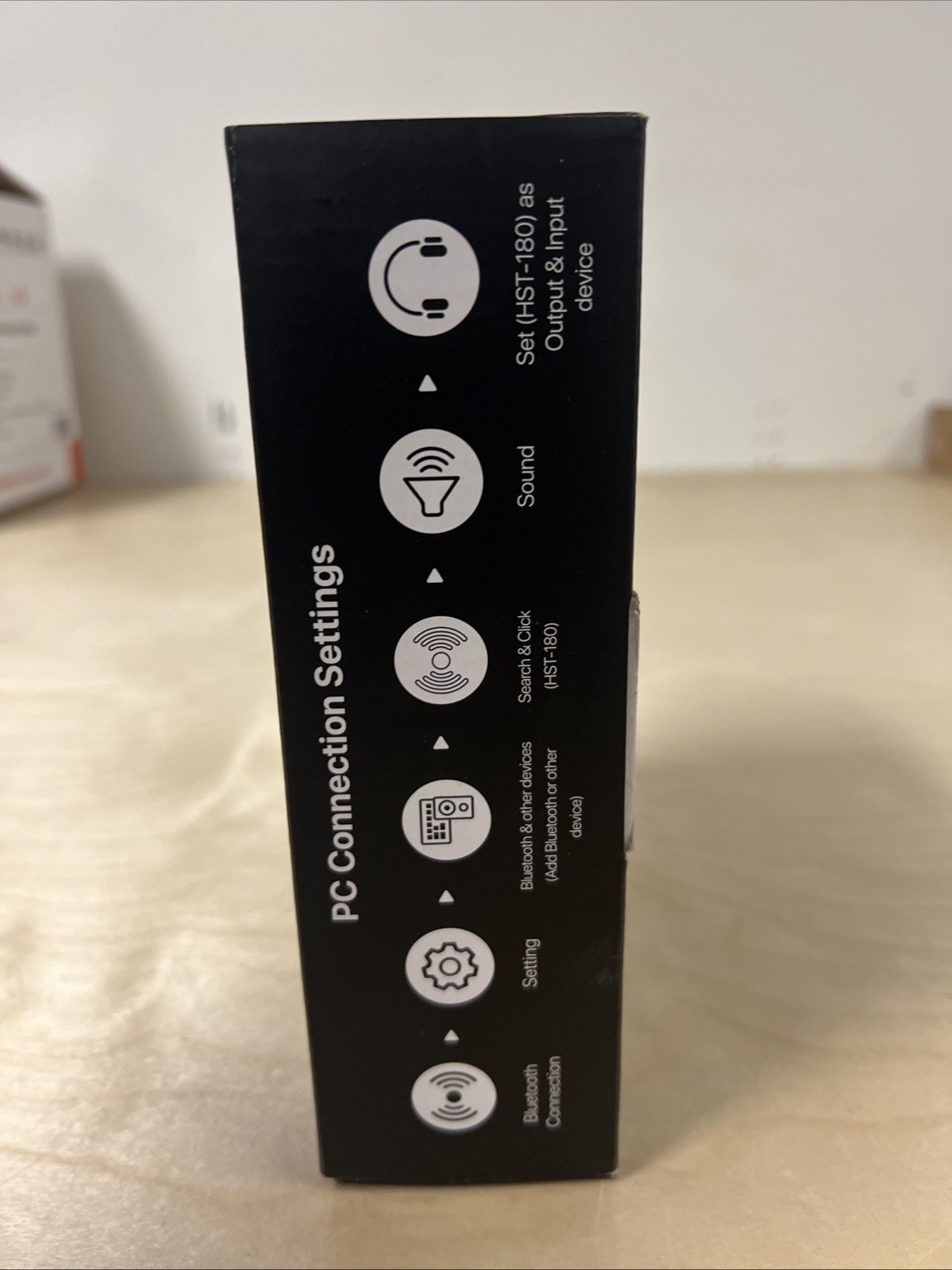 Brand New The Voice Hollywood Wireless Headphones Made in China Used