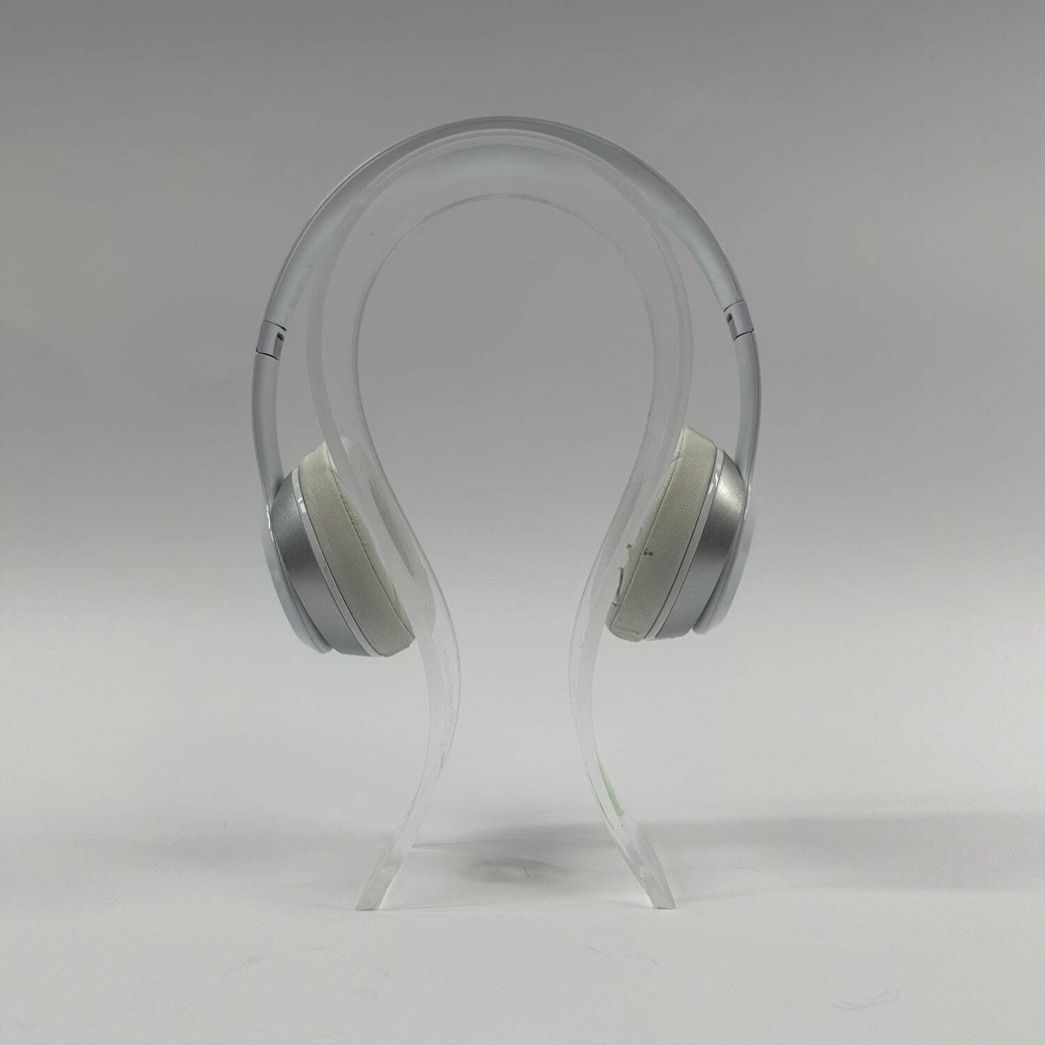 Beats Solo2 Wired Over-Ear Headphones White B0518